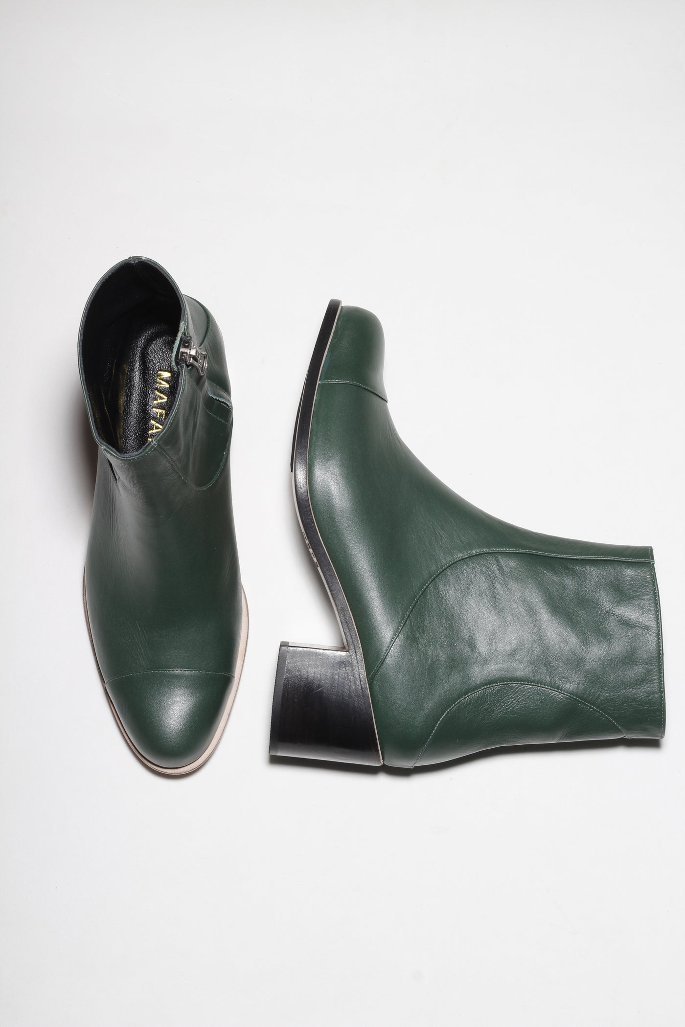 BOTA INÊS VERDE
