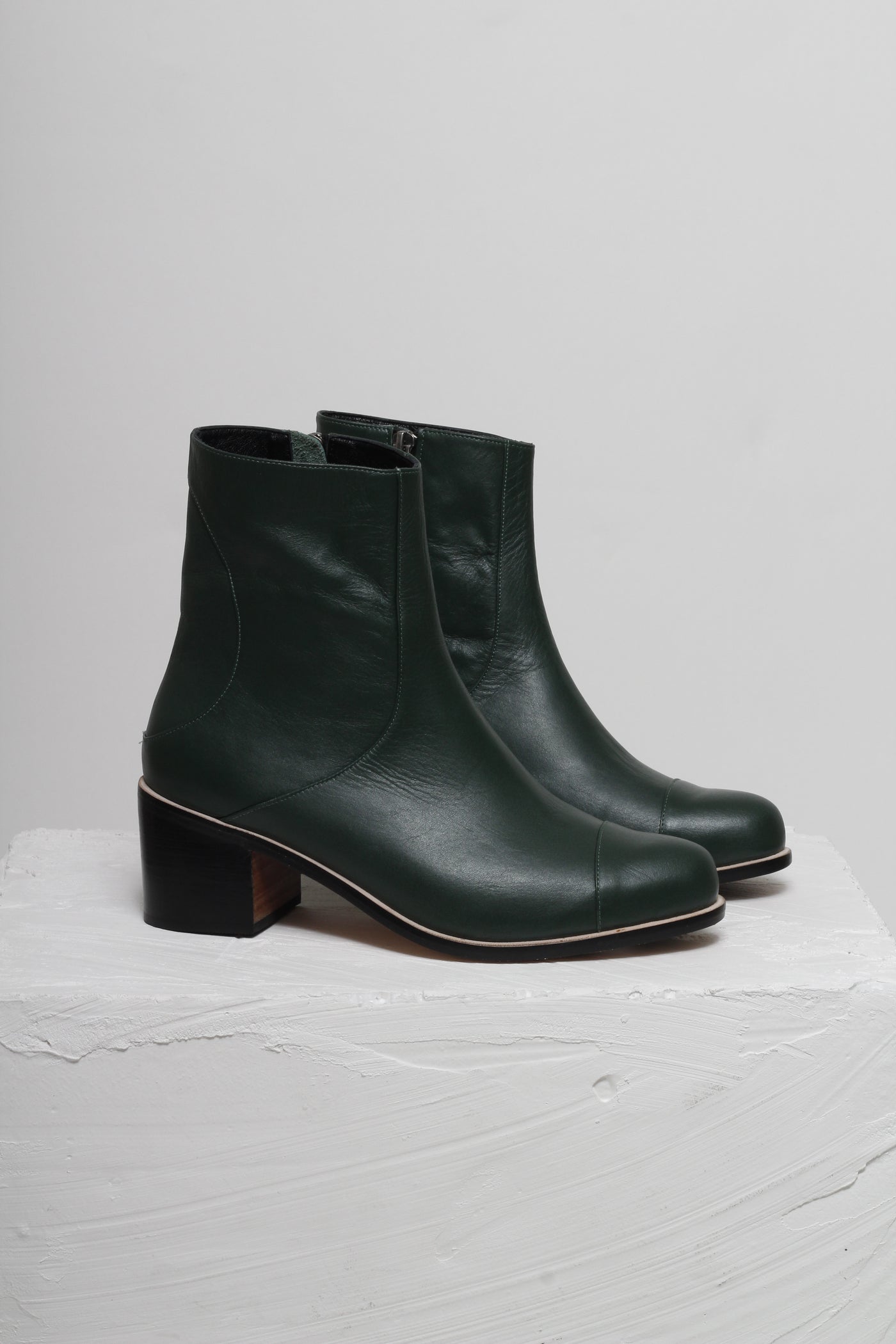 BOTA INÊS VERDE