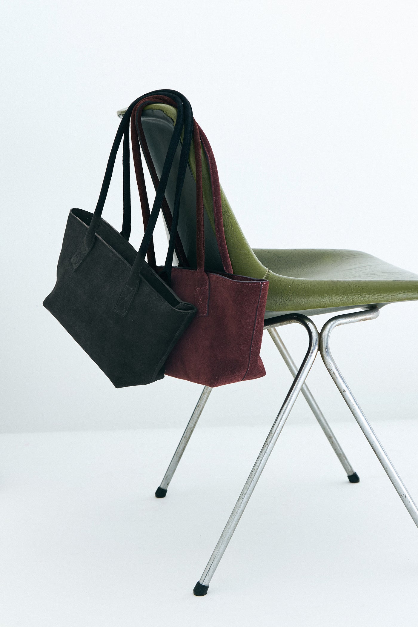 BOLSA ELLA CAMURÇA PRETO
