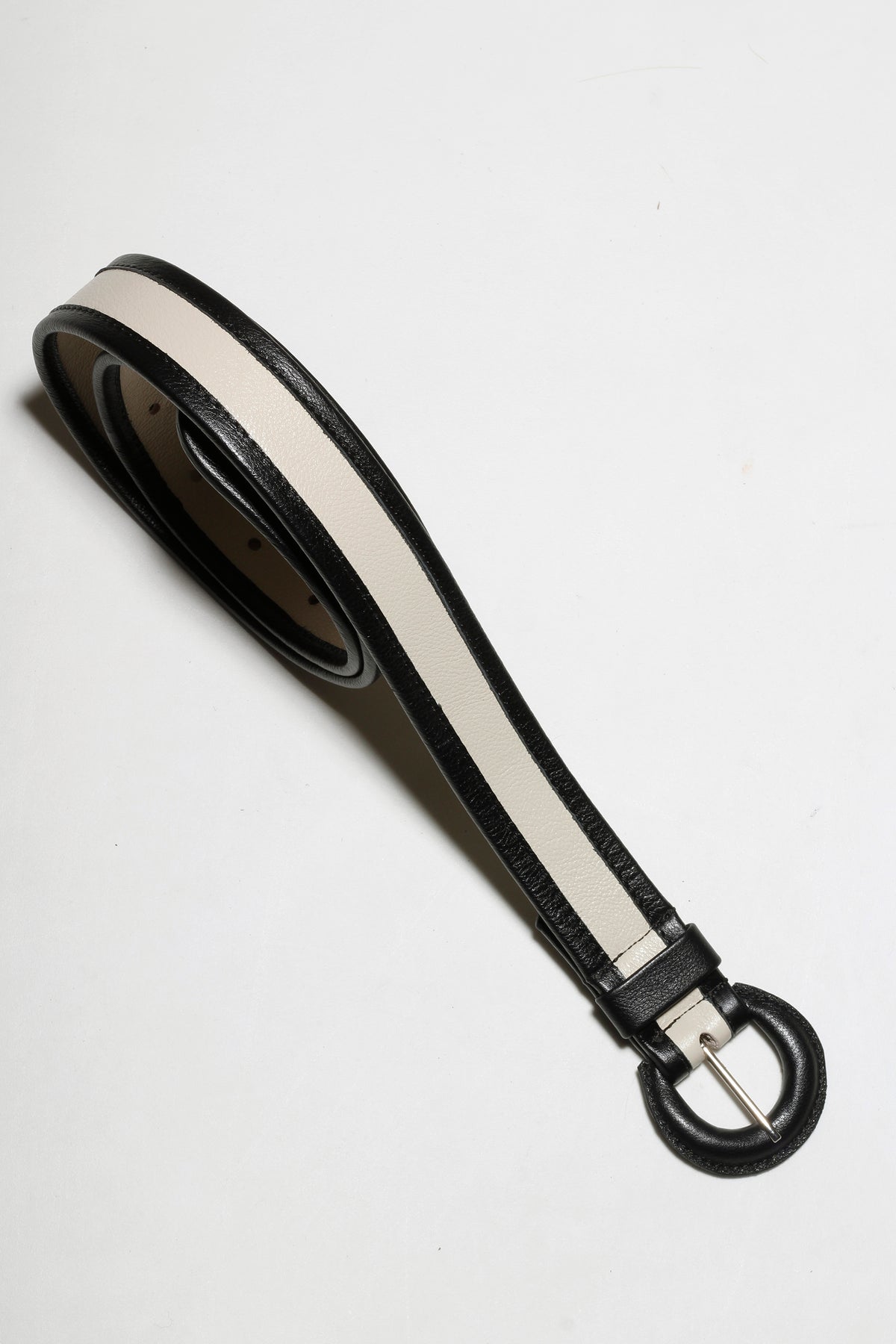 CINTO ISA BONE/PRETO