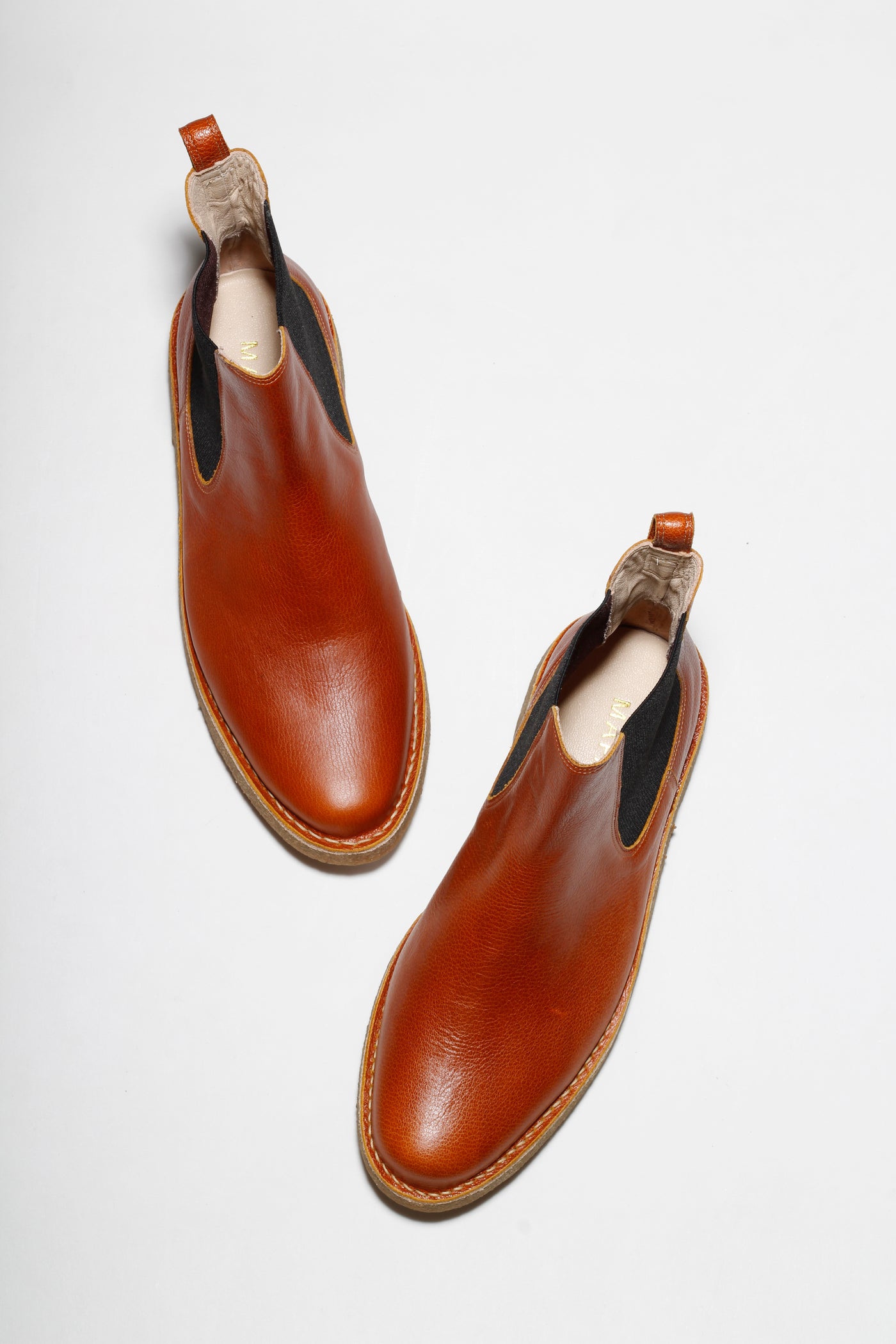 BOTA CHELSEA CRIS CARAMELO