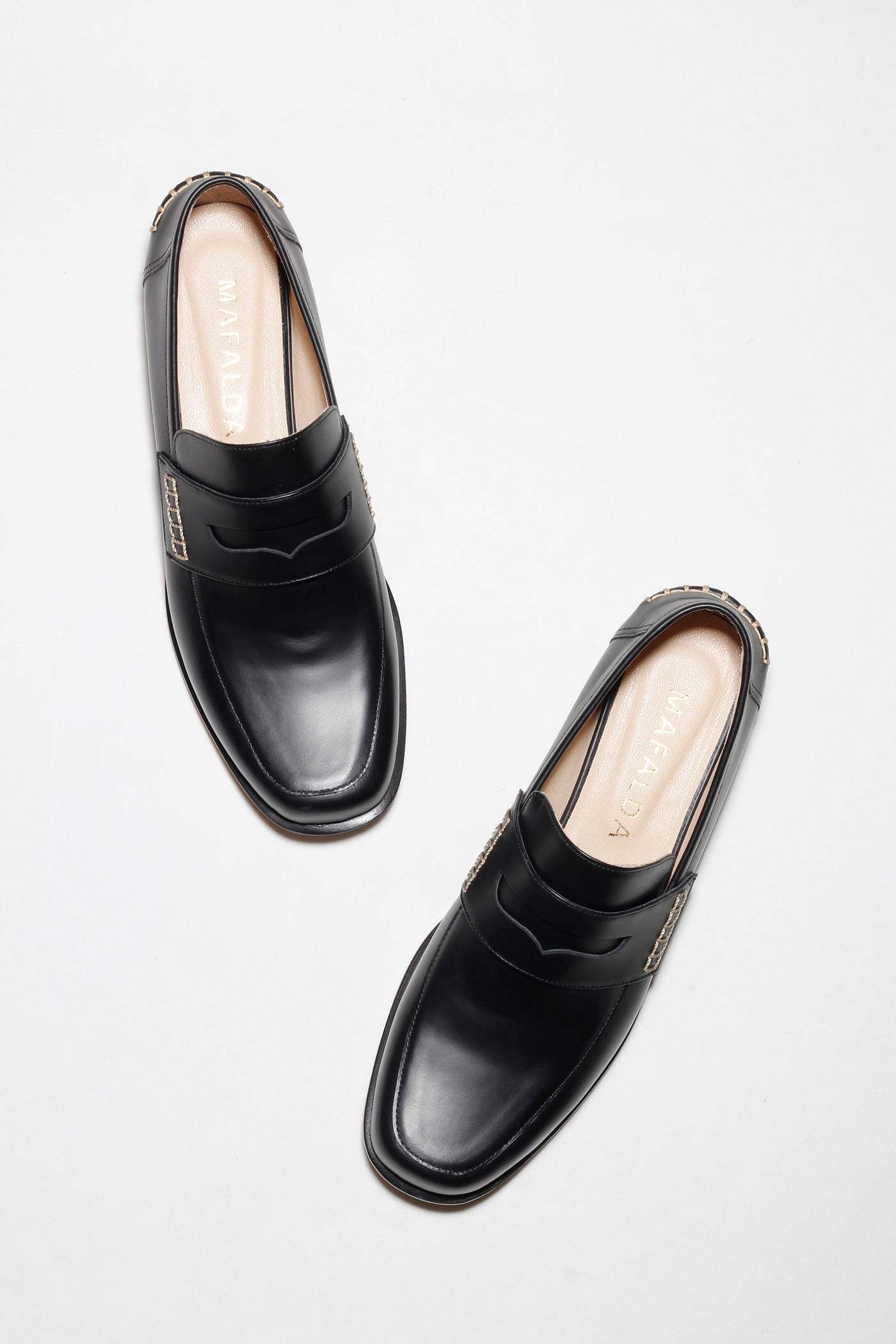 MOCASSIM DIANA BOX PRETO