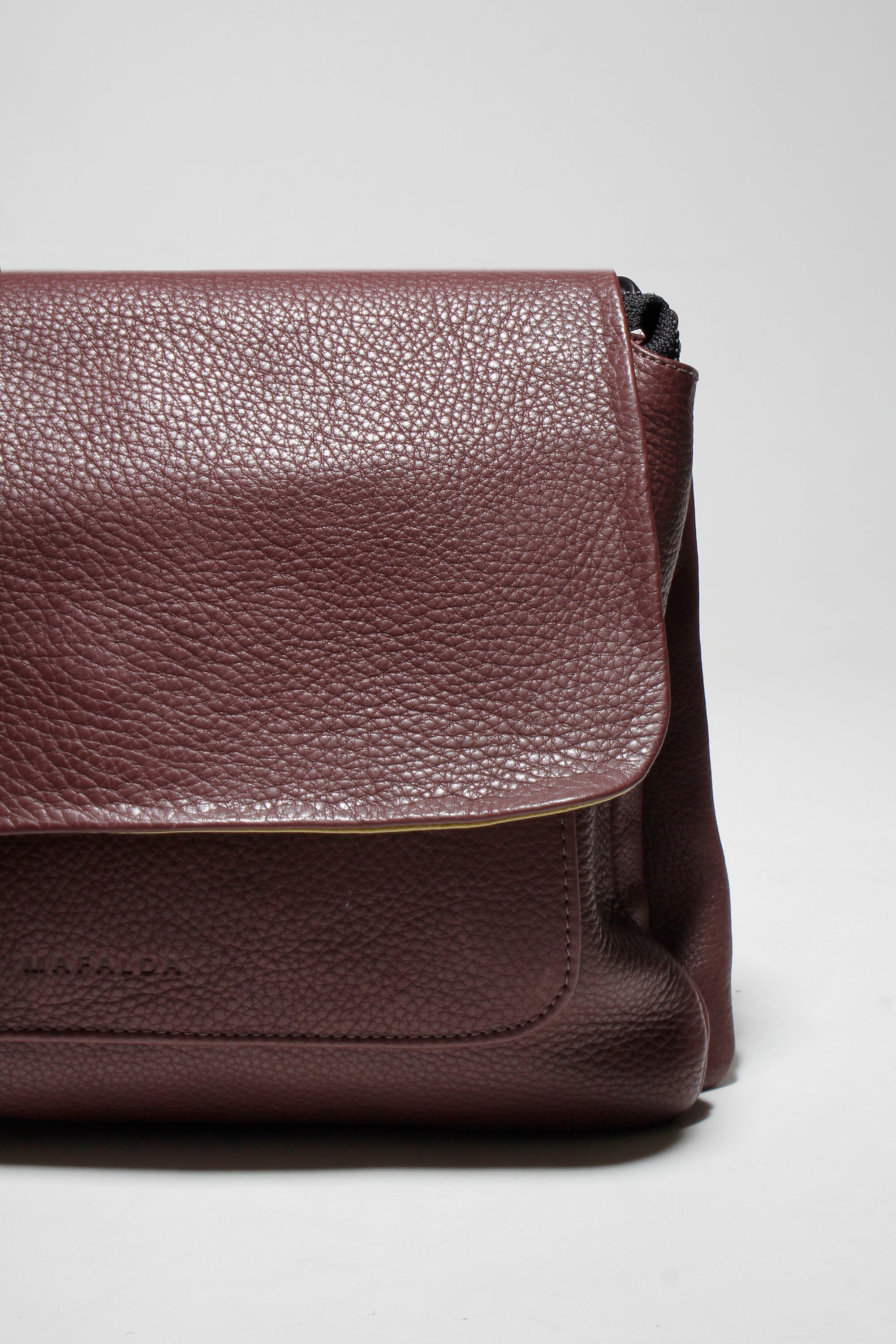 BOLSA EMI BERINJELA