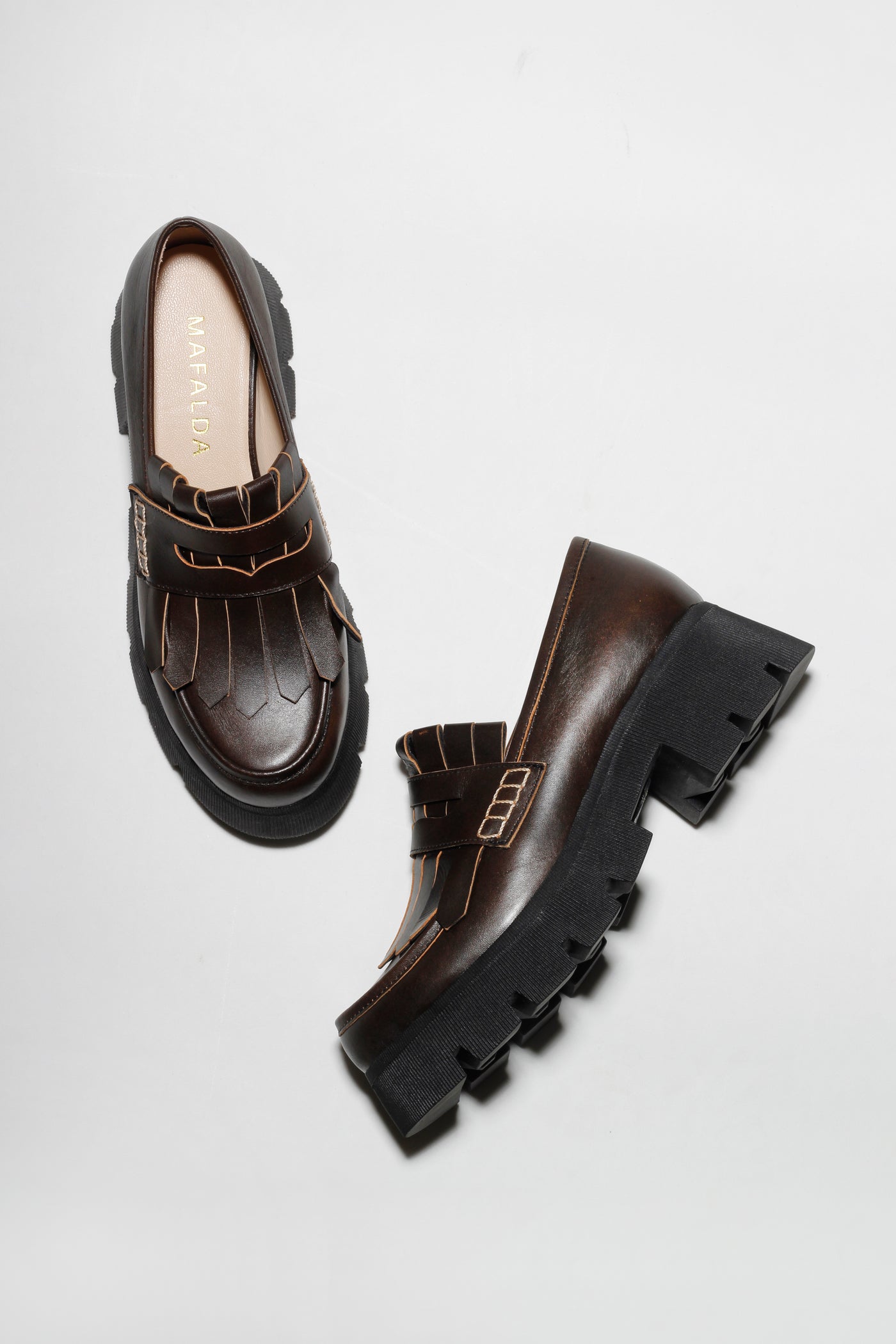 MOCASSIM FRANCIS MARROM