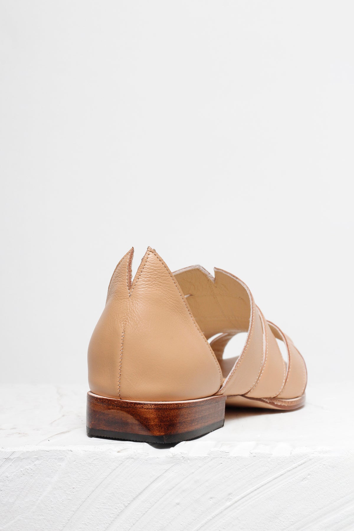 SAPATO GISELE CAMELO