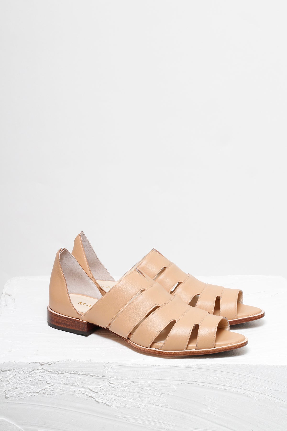 SAPATO GISELE CAMELO