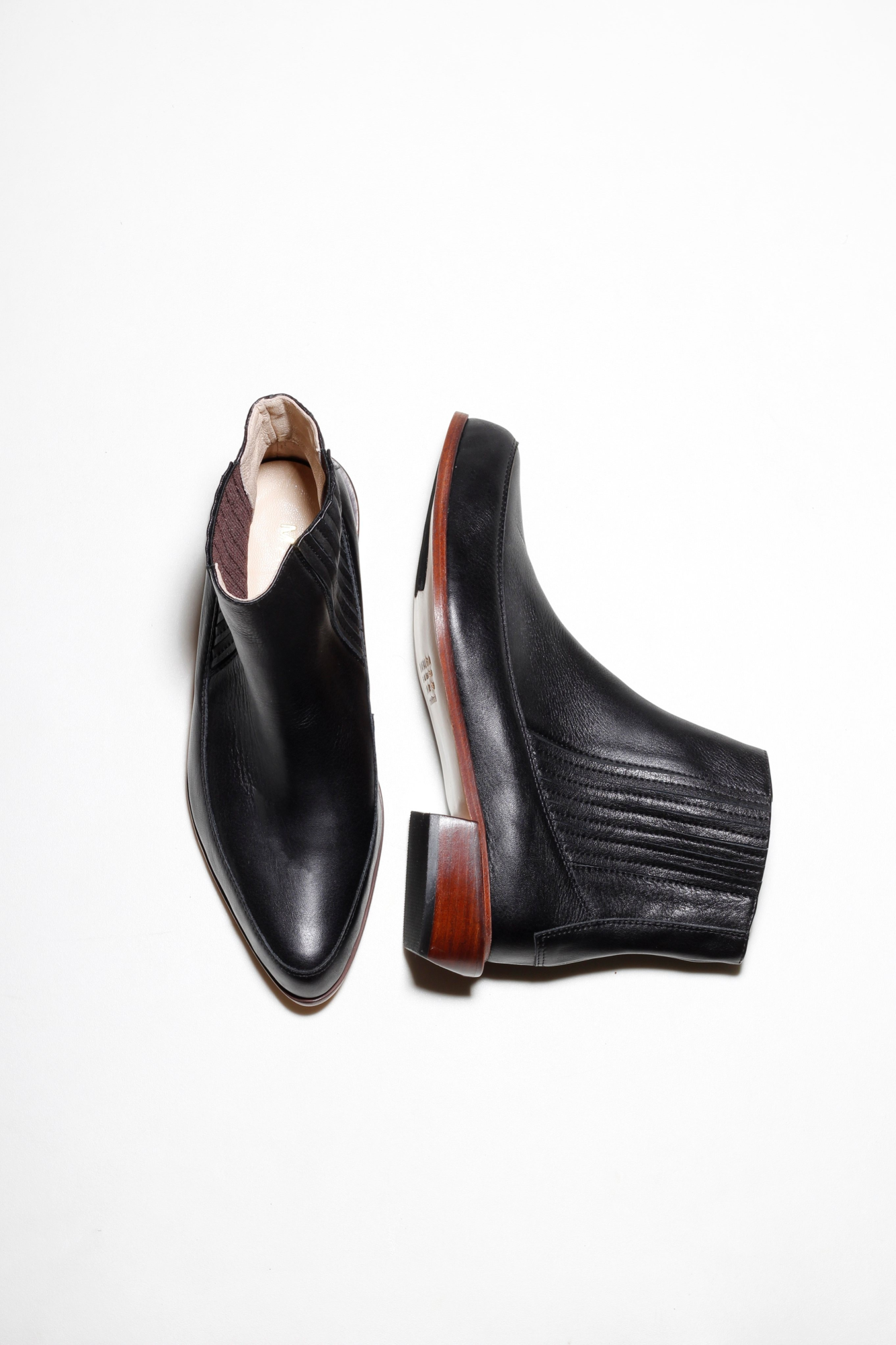 BOTA CORDÉLIA PRETO