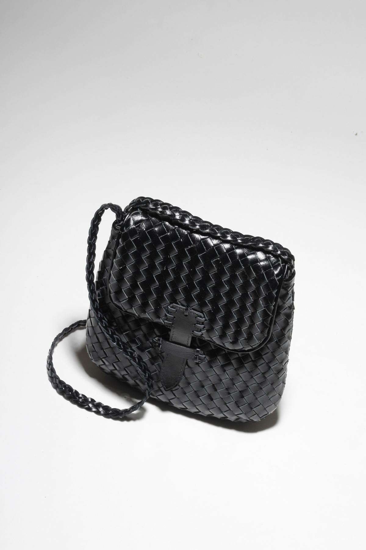 BOLSA TRESSÊ PRETO