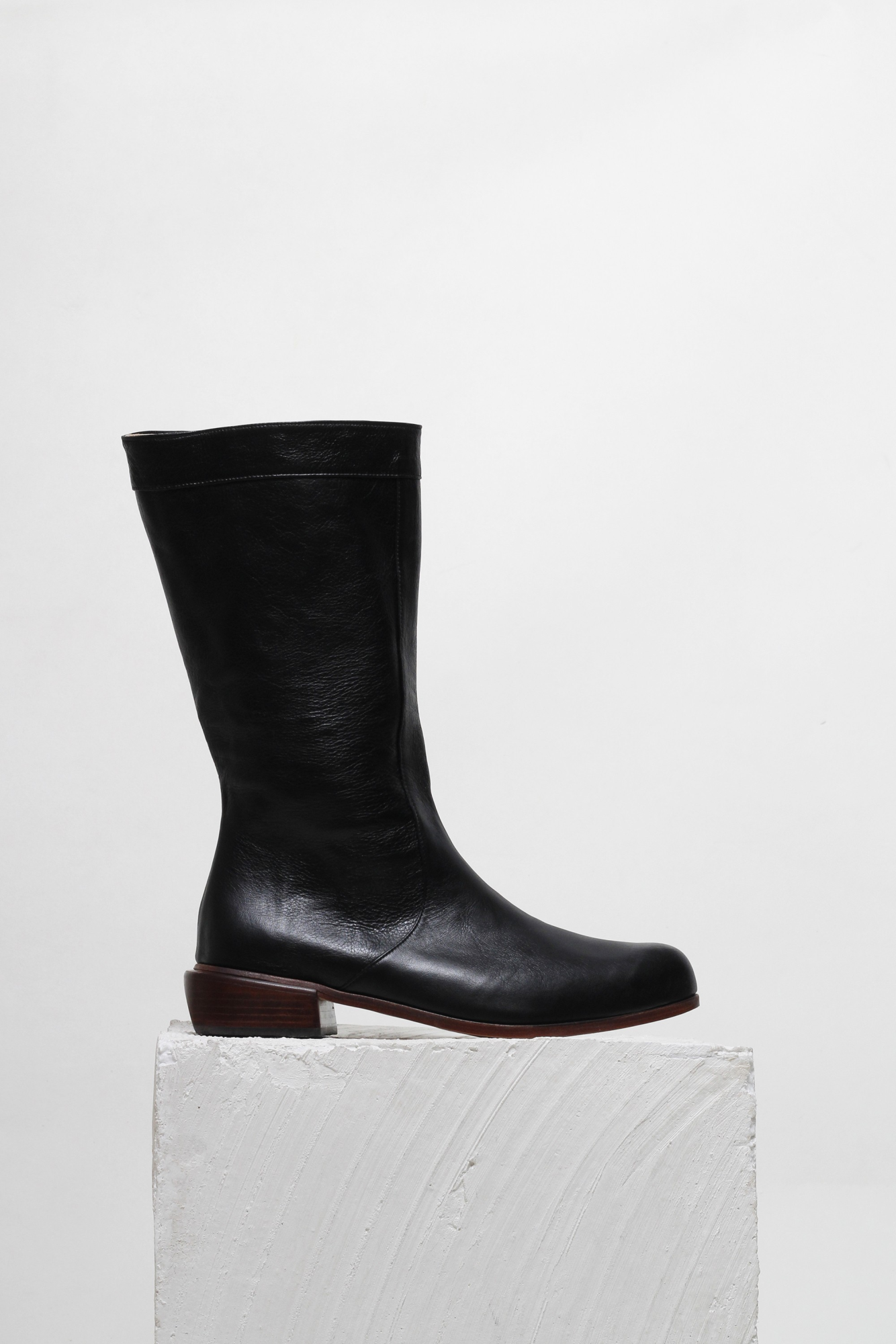 BOTA ALEXA PRETO