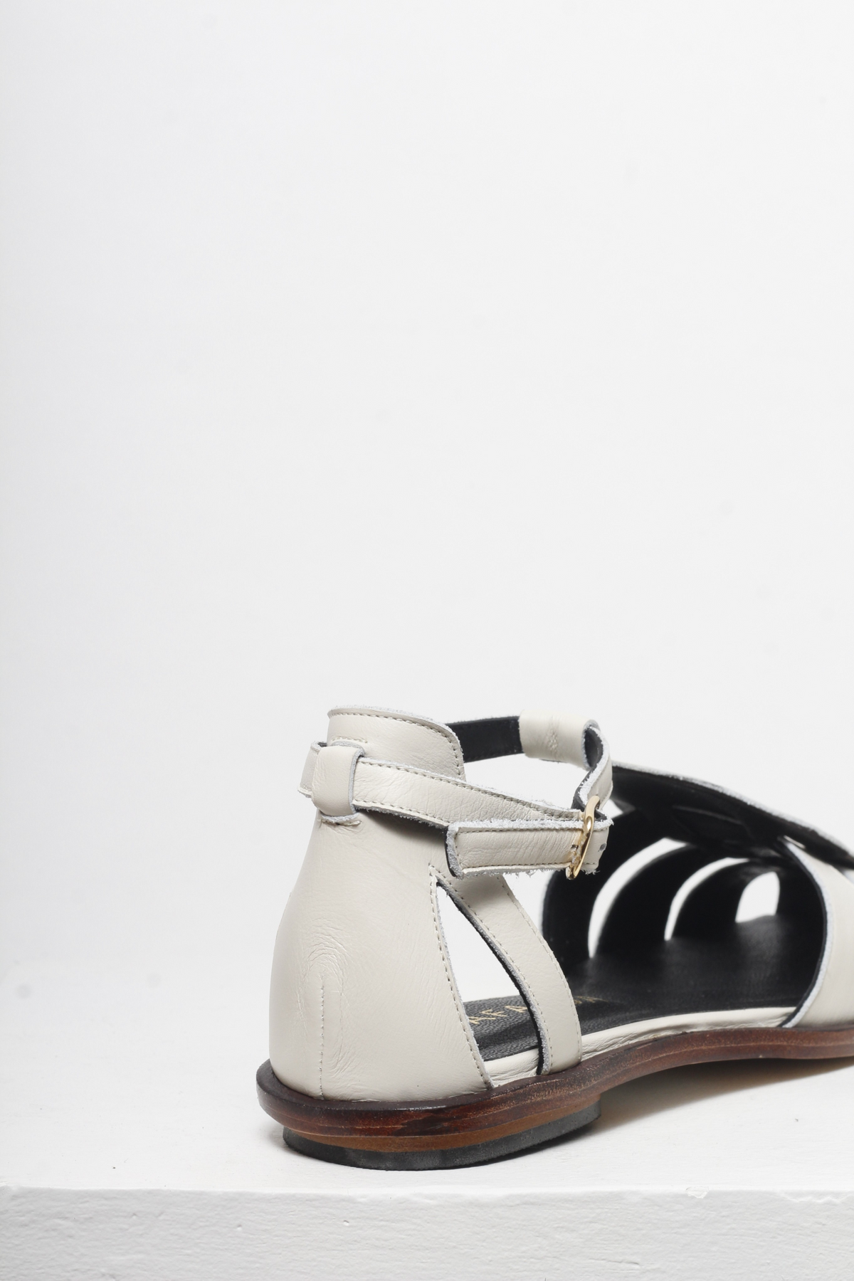 IDA OFF WHITE