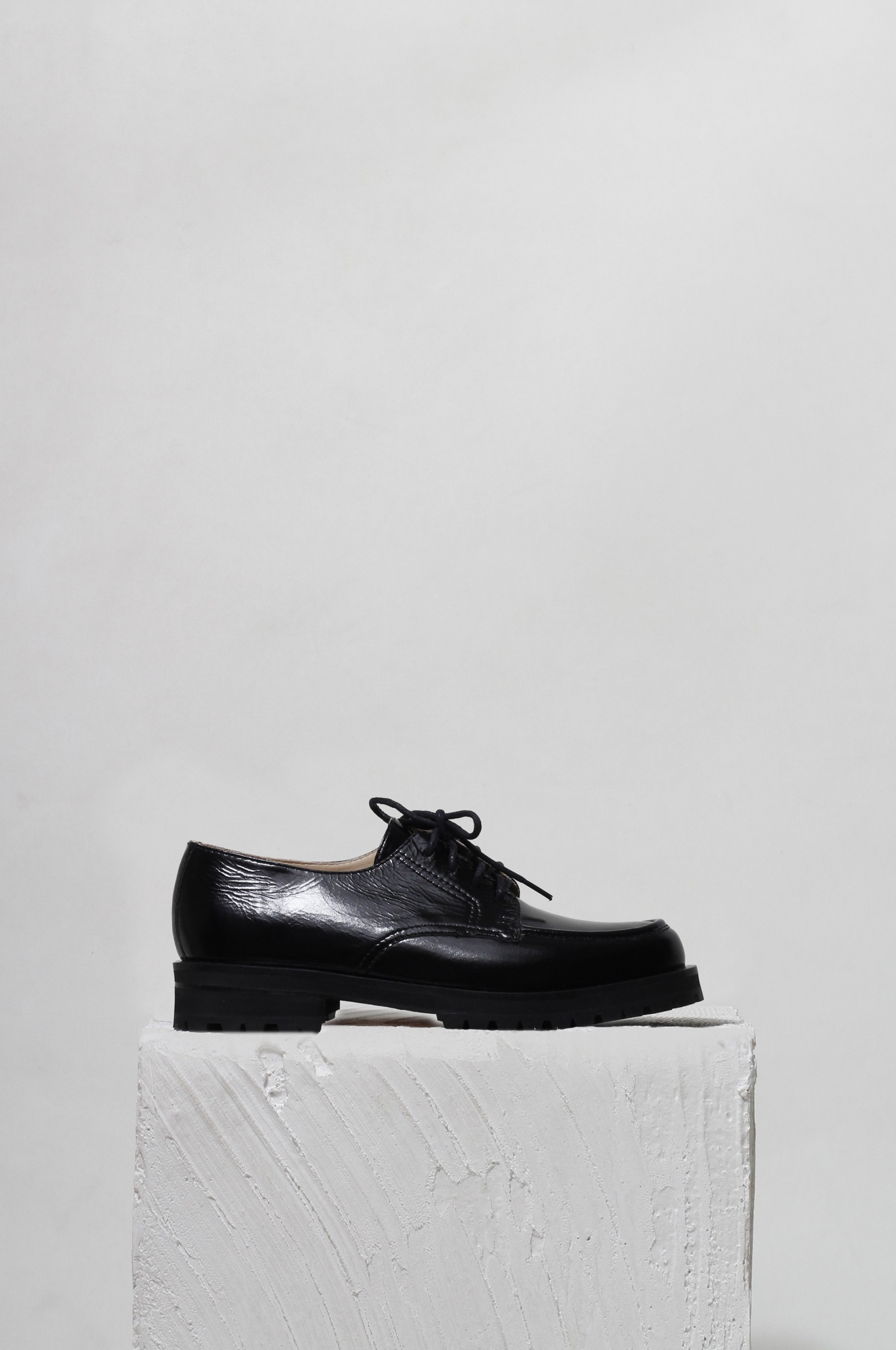 OXFORD  CATARINA VERNIZ PRETO