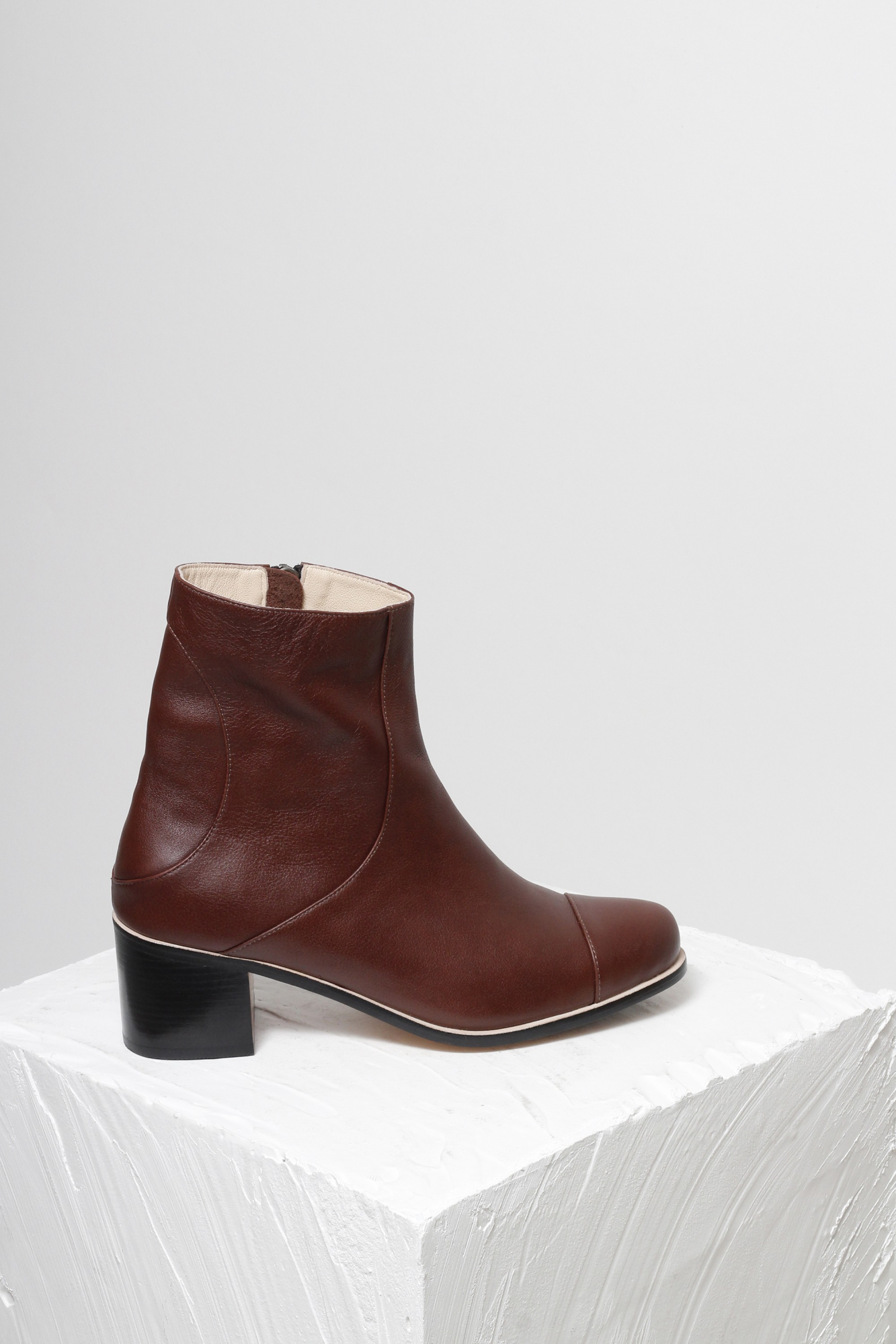 BOTA INÊS RED BROWN