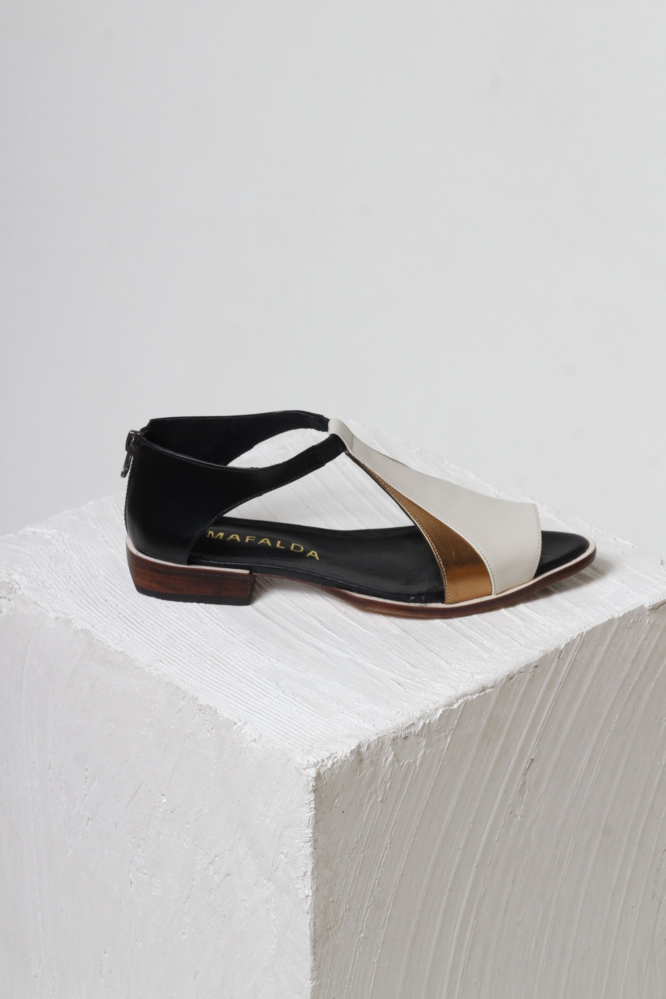 SANDÁLIA TECA BONE OURO