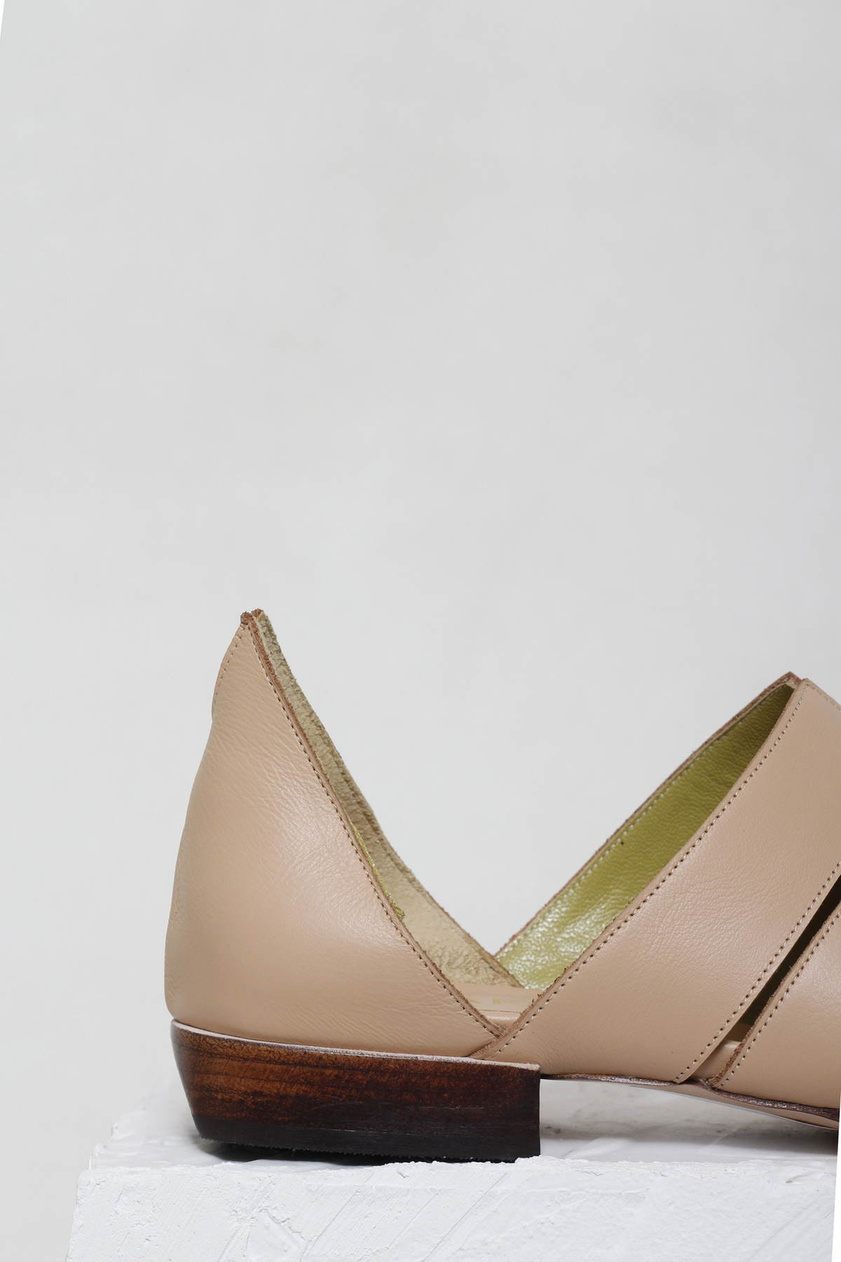 SAPATO GISELE CAMELO