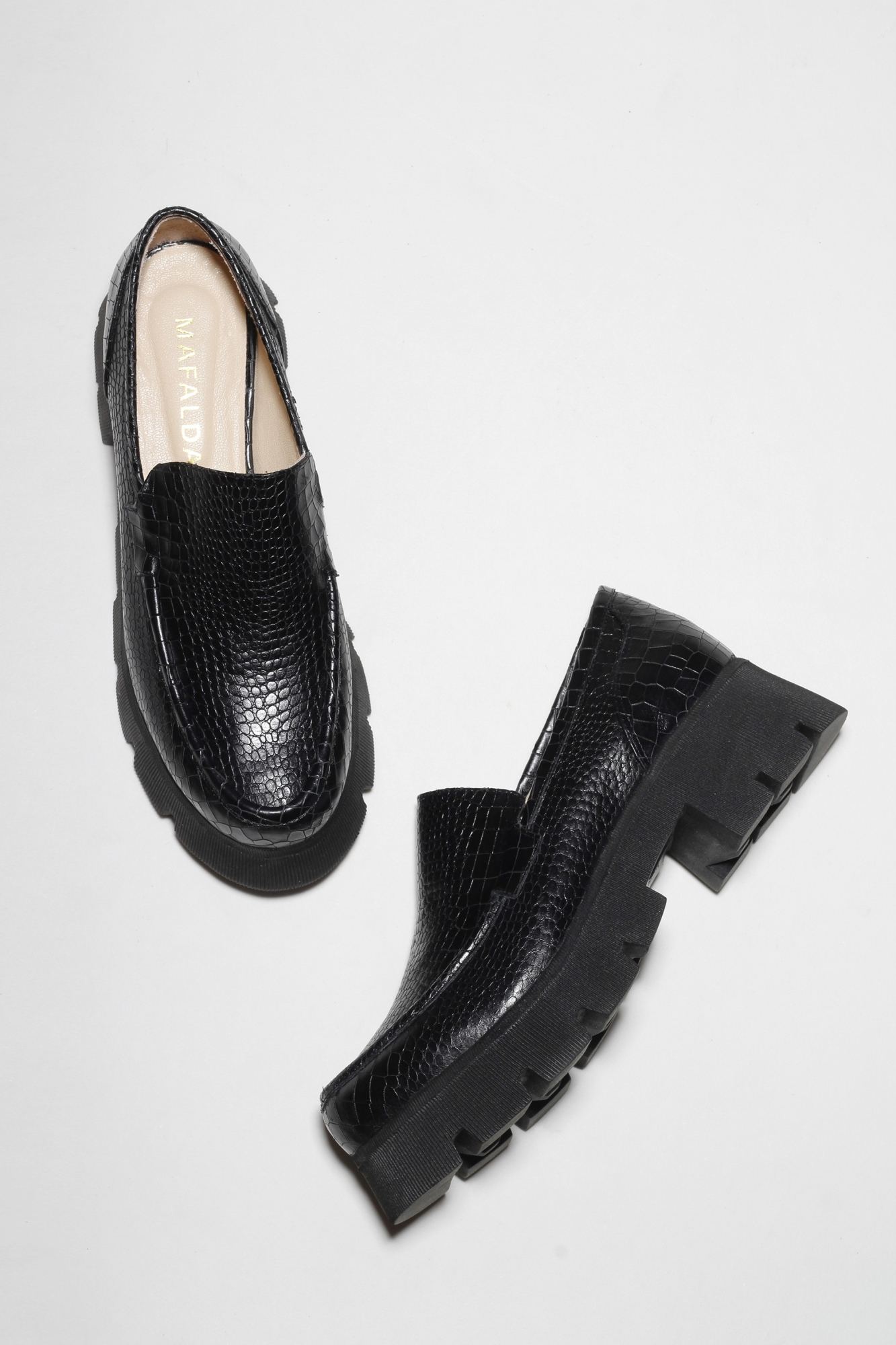 MOCASSIM CAMERON CROCO PRETO