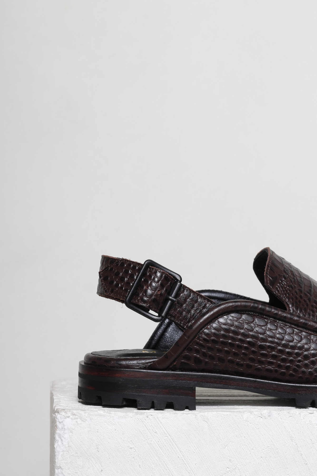 LOAFER DOMINIQUE CROCO MARROM