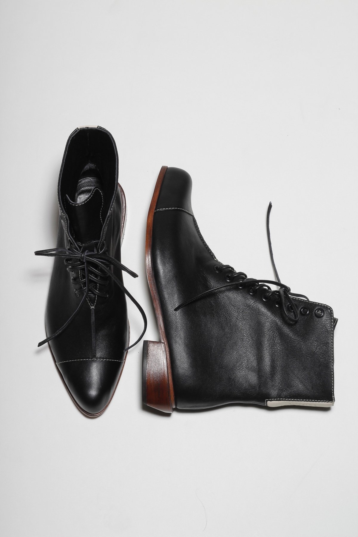 BOTA AMELIE PRETO