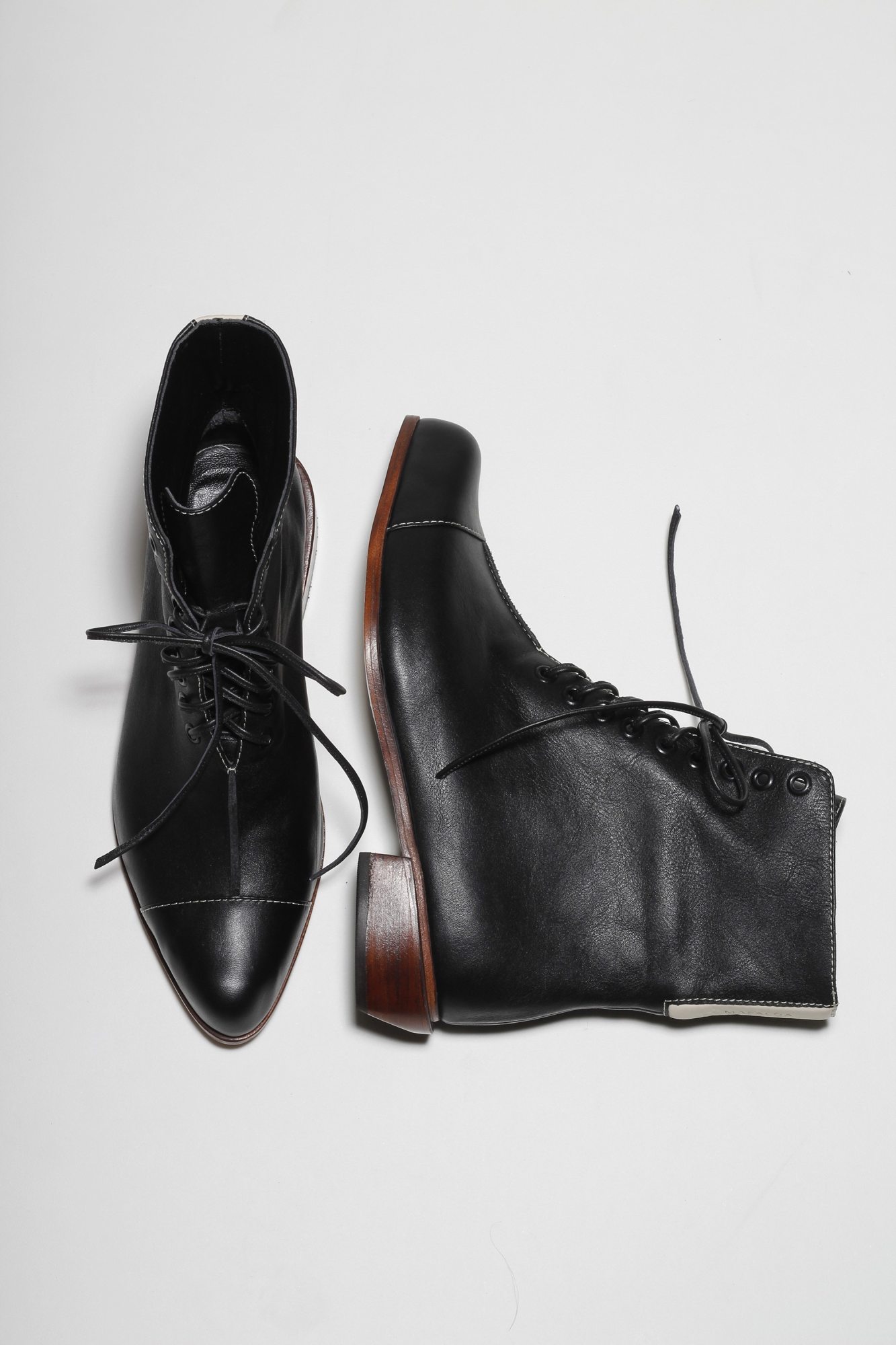 BOTA AMELIE PRETO