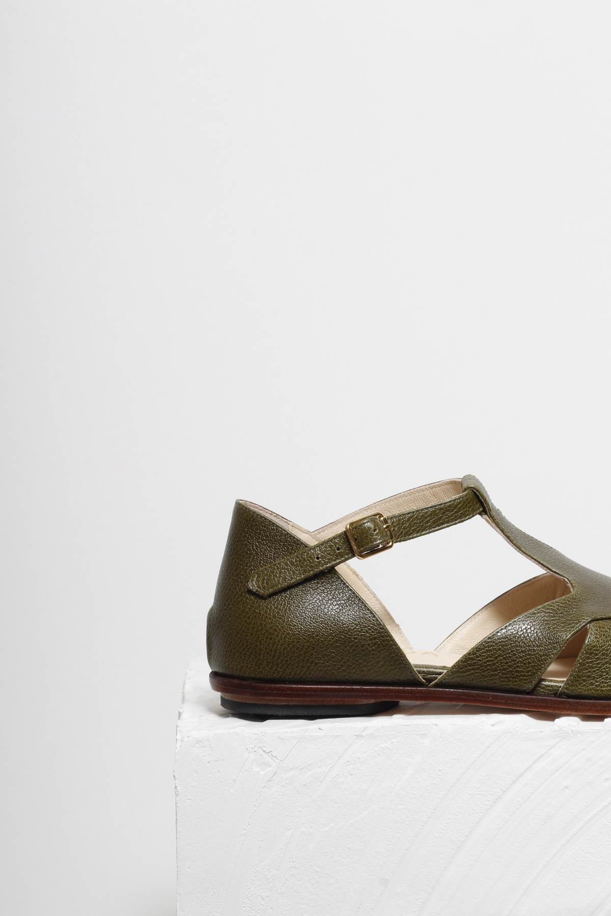 SAPATO CLARA OLIVE