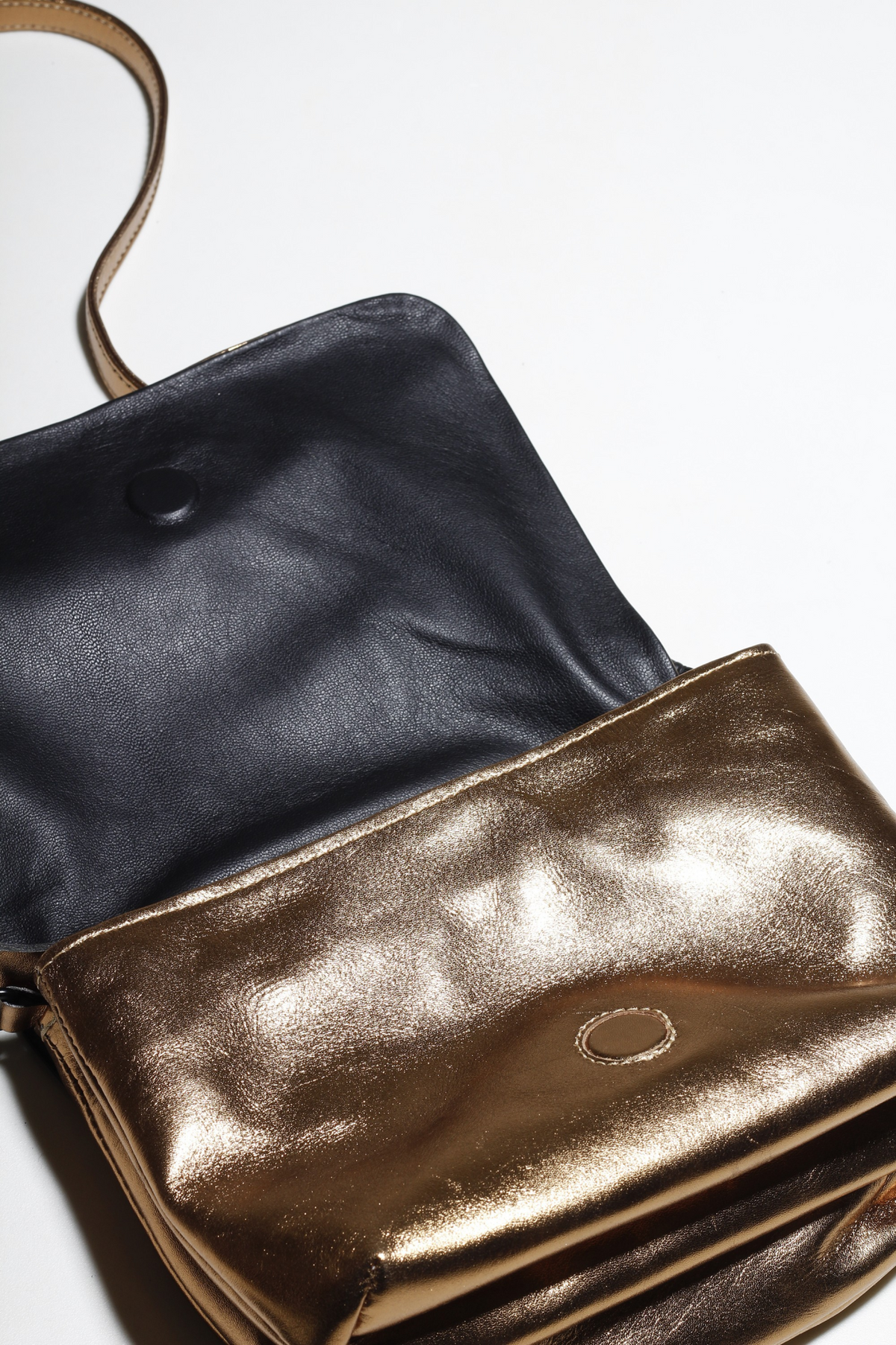 BOLSA AMÉLIA OURO VELHO