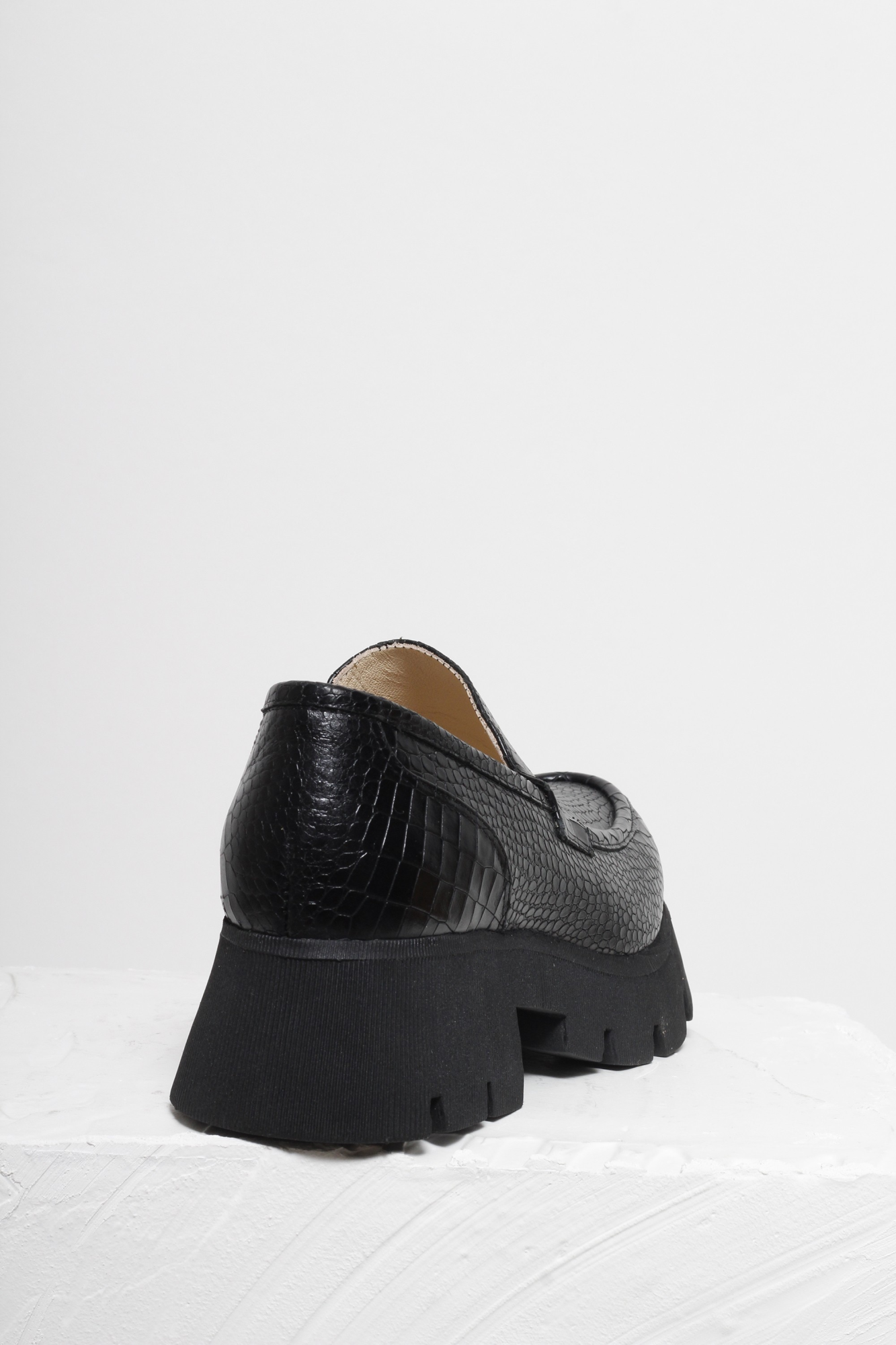 MOCASSIM CAMERON CROCO PRETO
