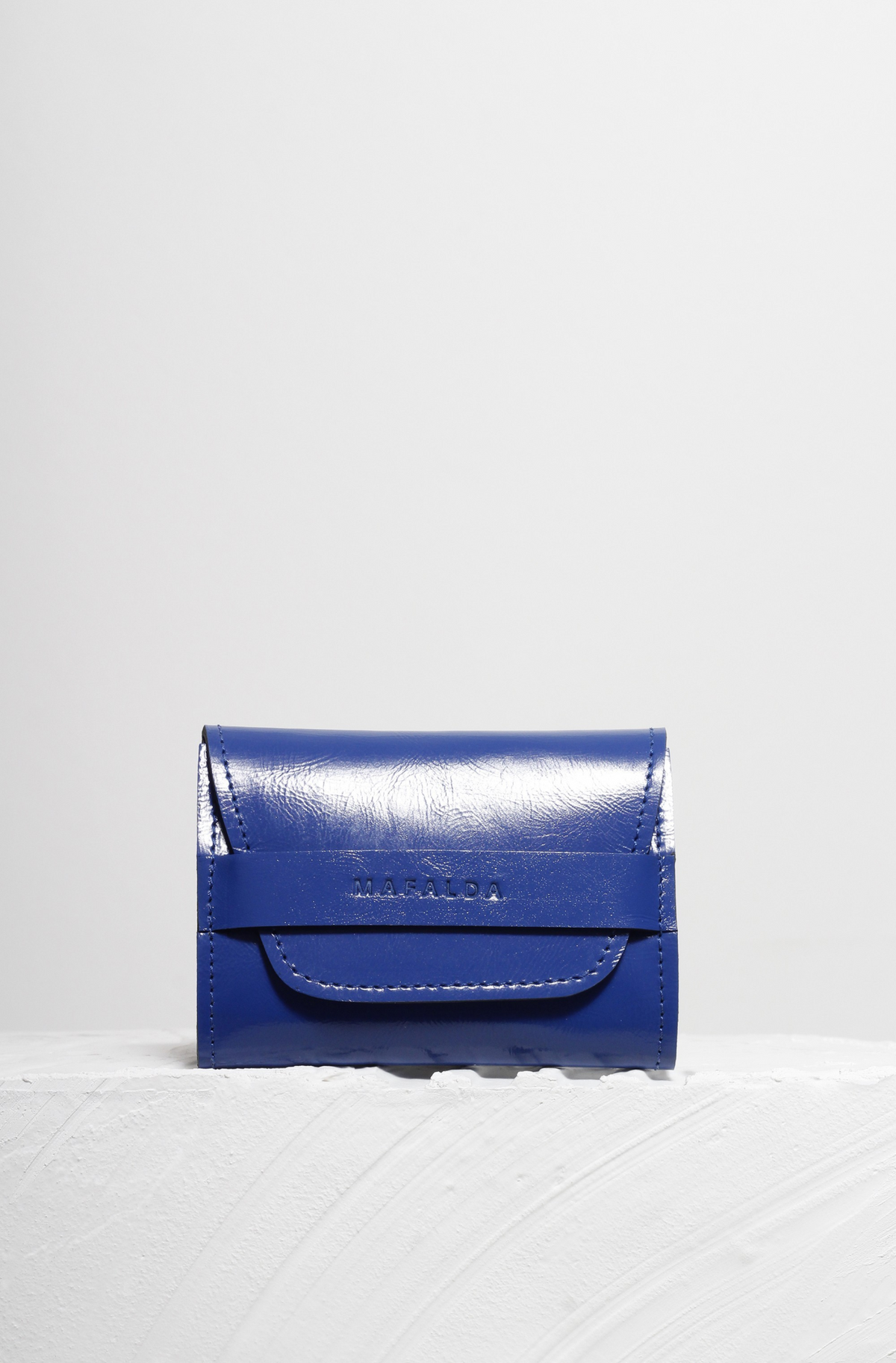 CARTEIRA VERNIZ CLASSIC BLUE