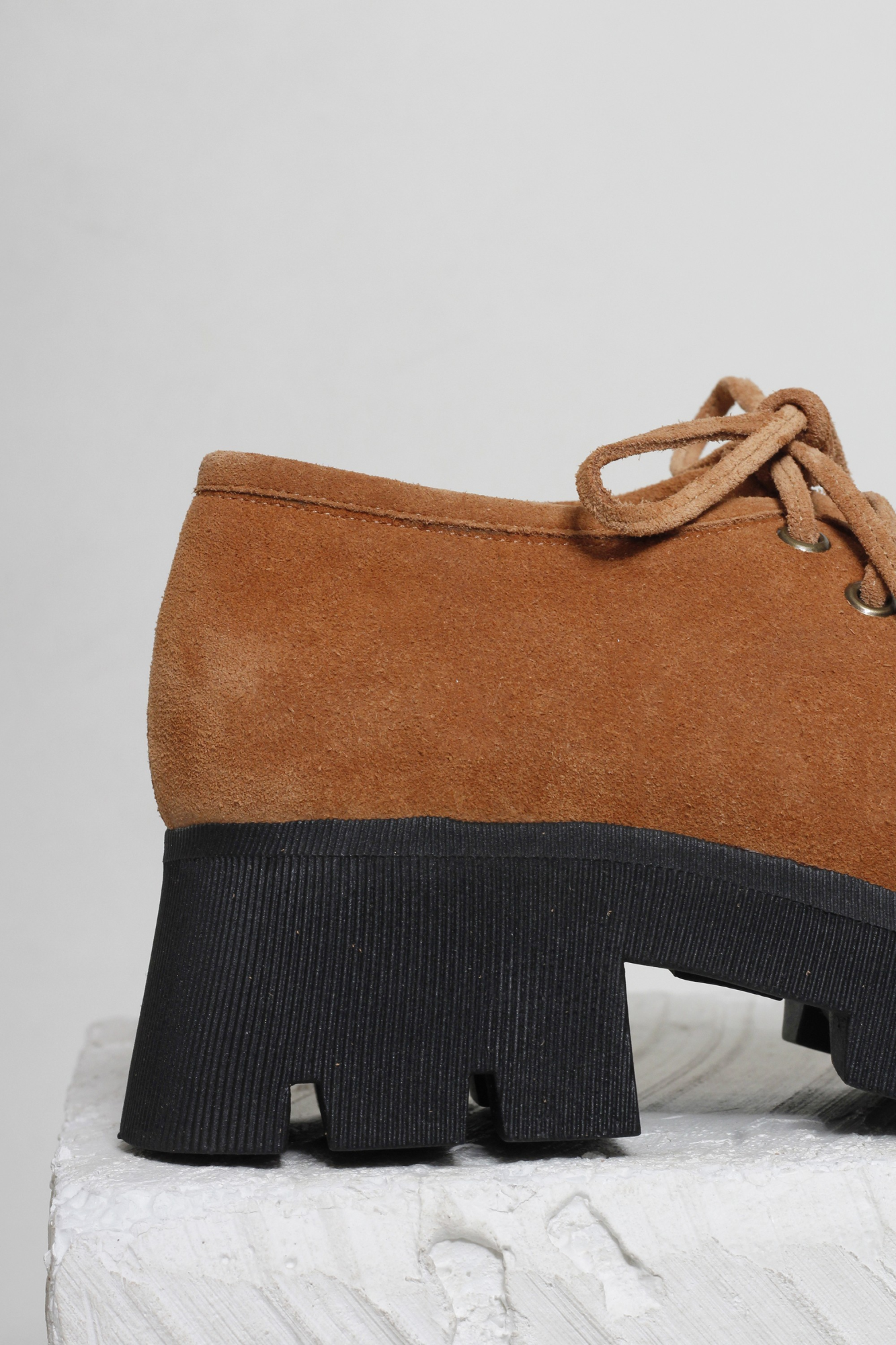 LOAFER WALLABEE NAOMI CAMURÇA MARROM