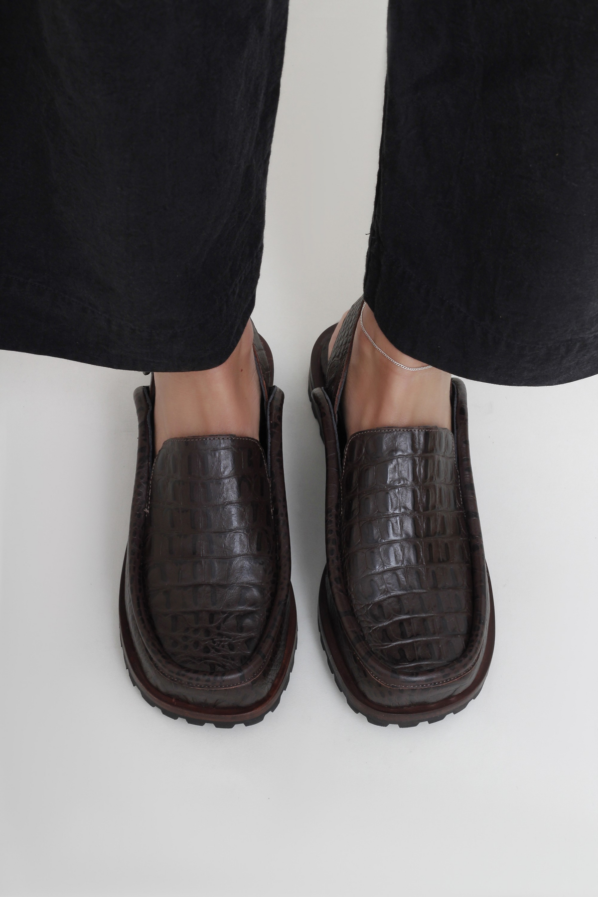 LOAFER DOMINIQUE CROCO MARROM