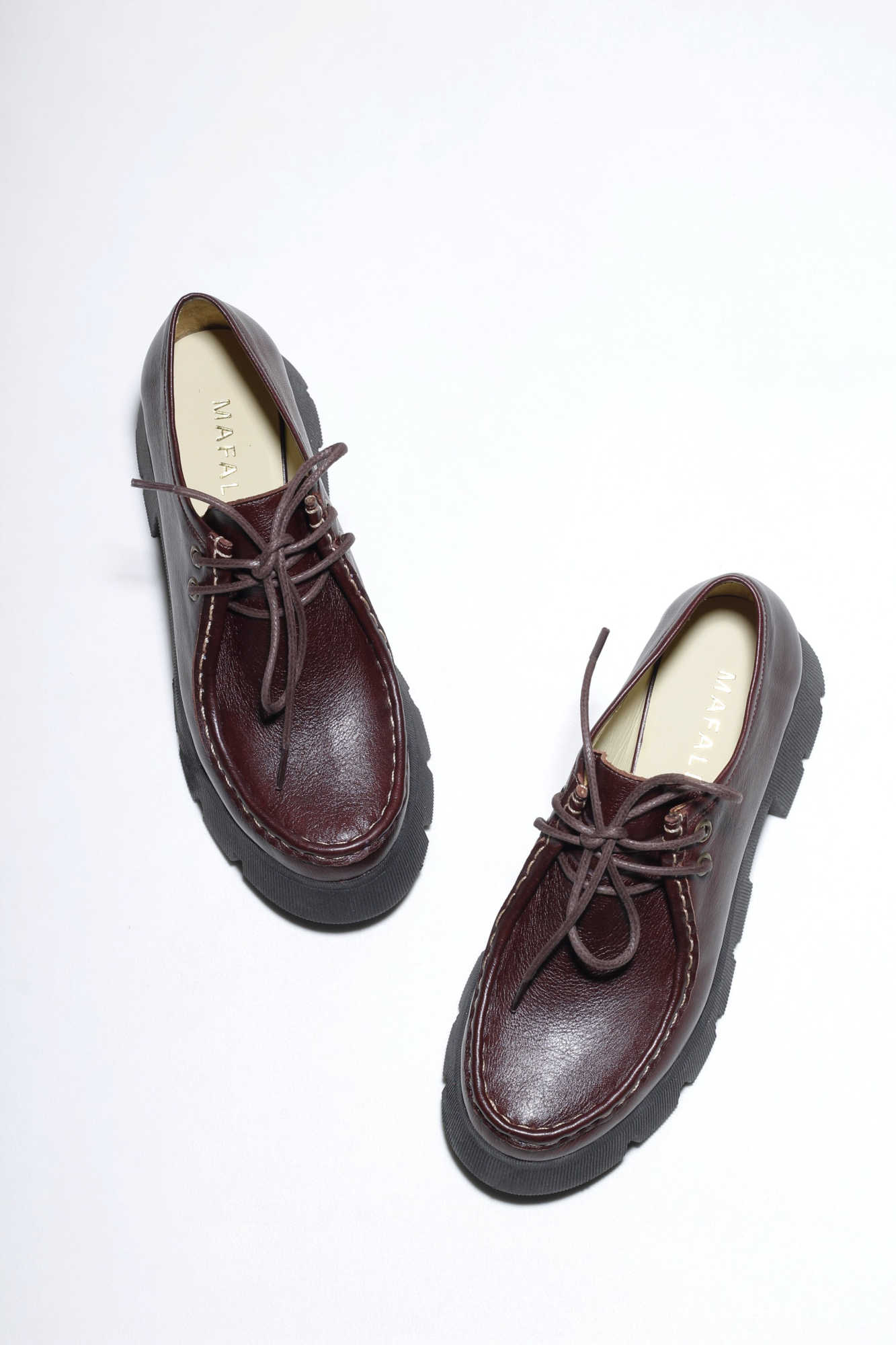 LOAFER WALLABEE NAOMI CAFÉ
