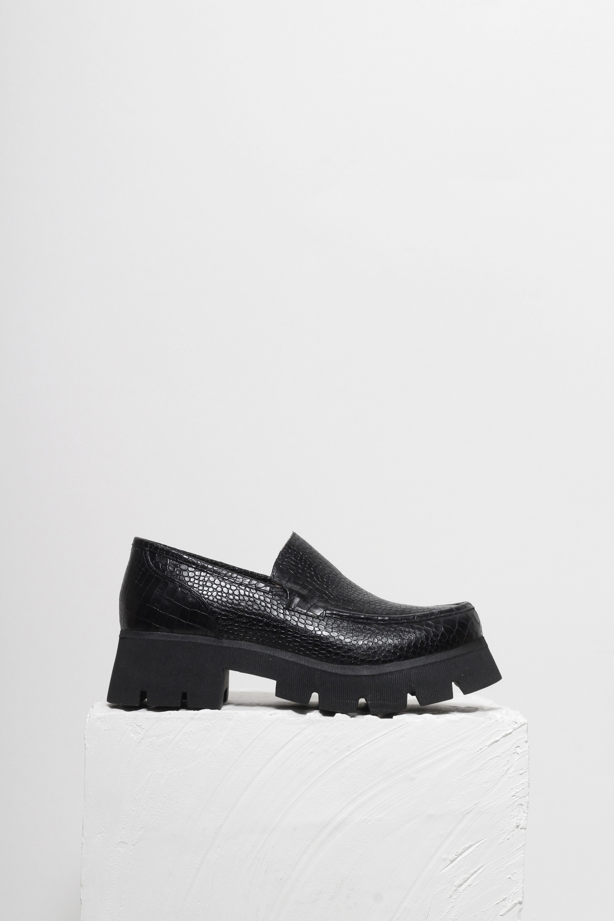 MOCASSIM CAMERON CROCO PRETO