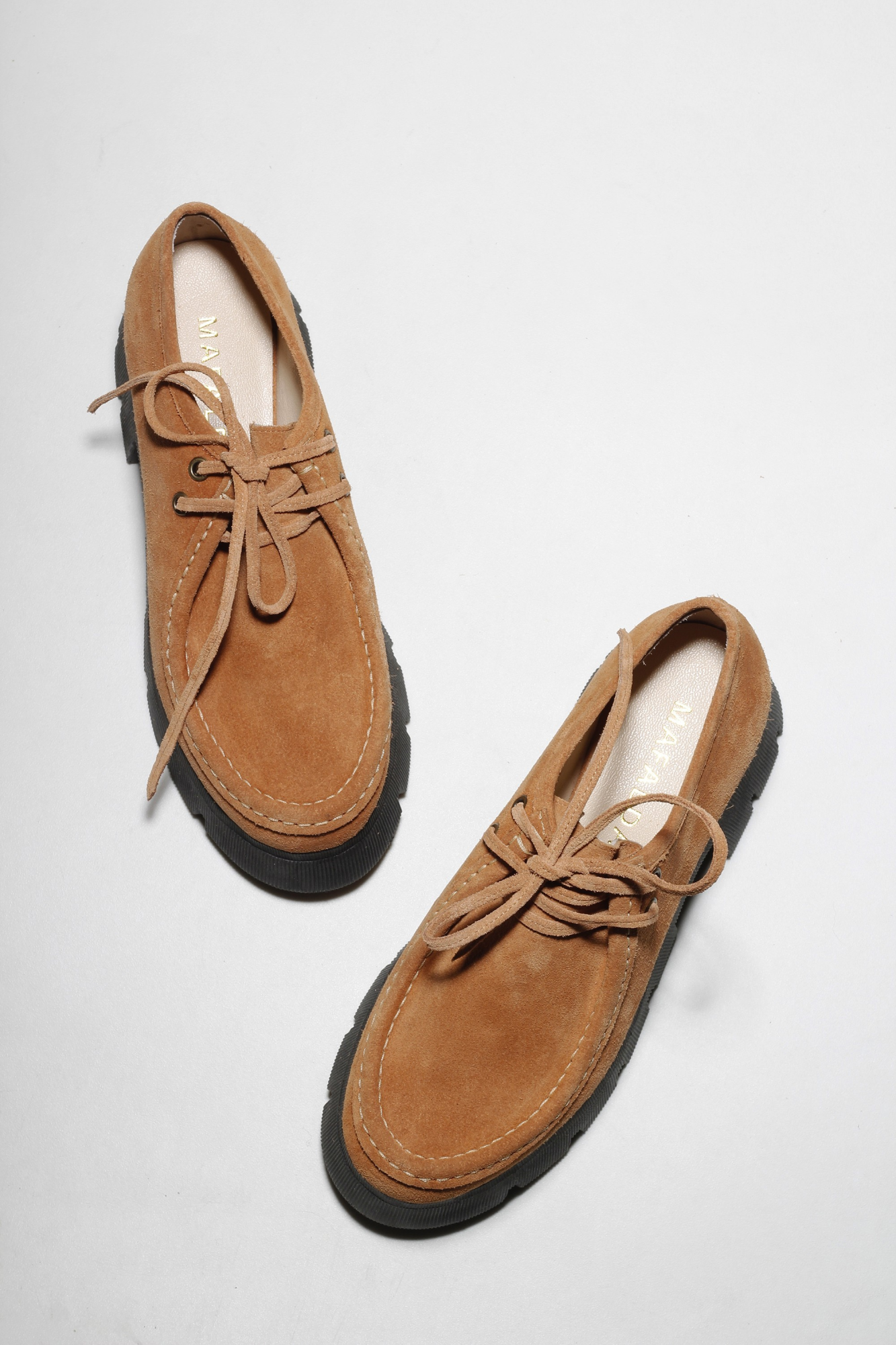 LOAFER WALLABEE NAOMI CAMURÇA MARROM