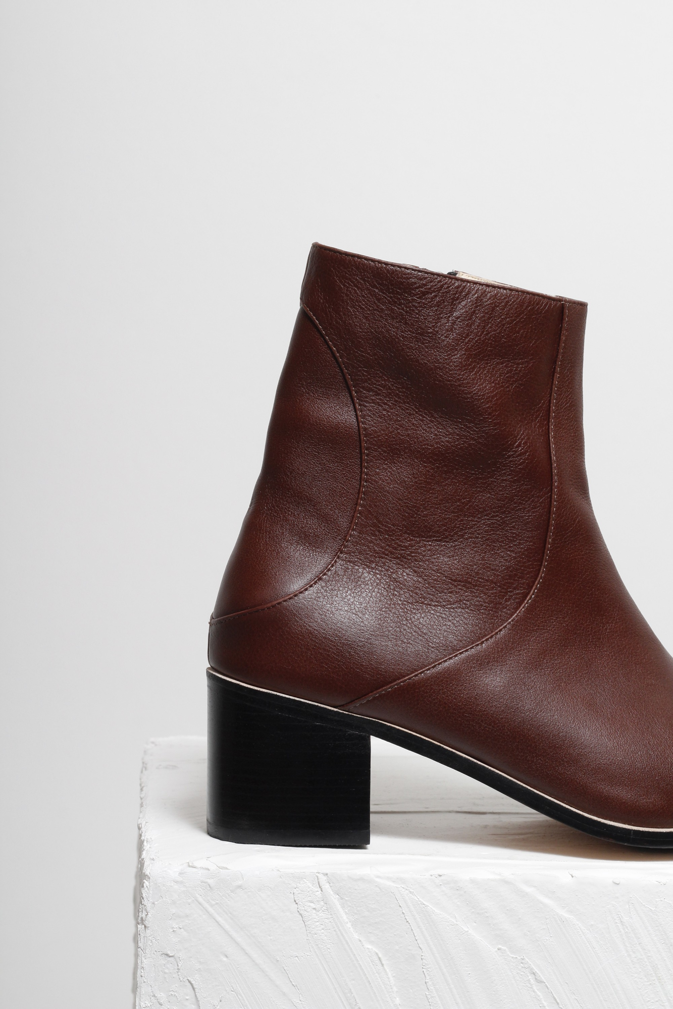 BOTA INÊS RED BROWN