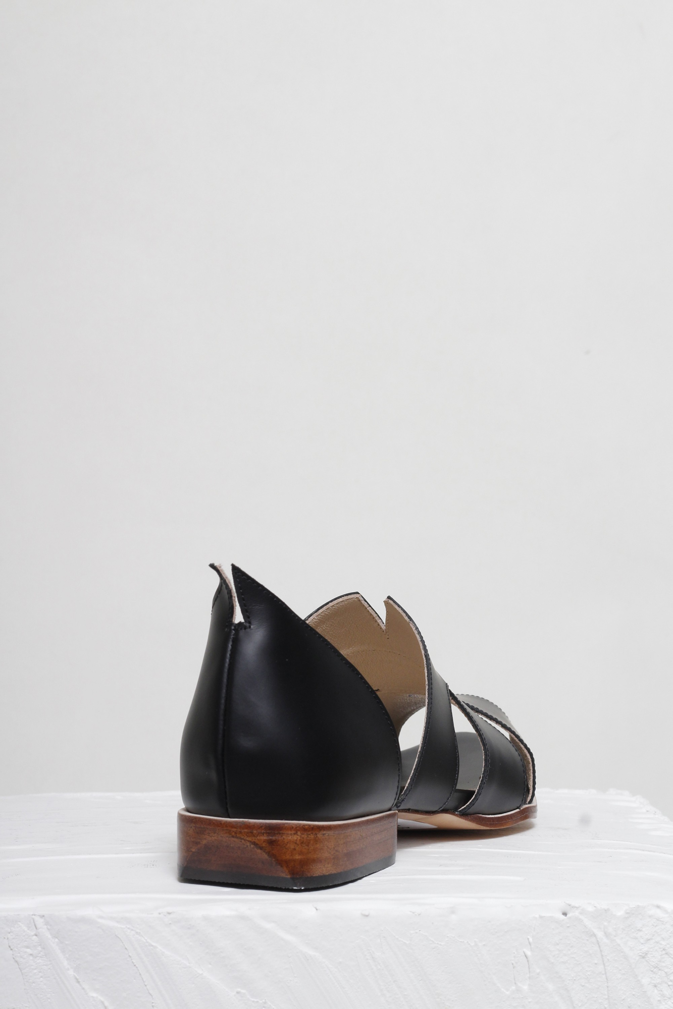 SAPATO ÁGATHA BOX PRETO