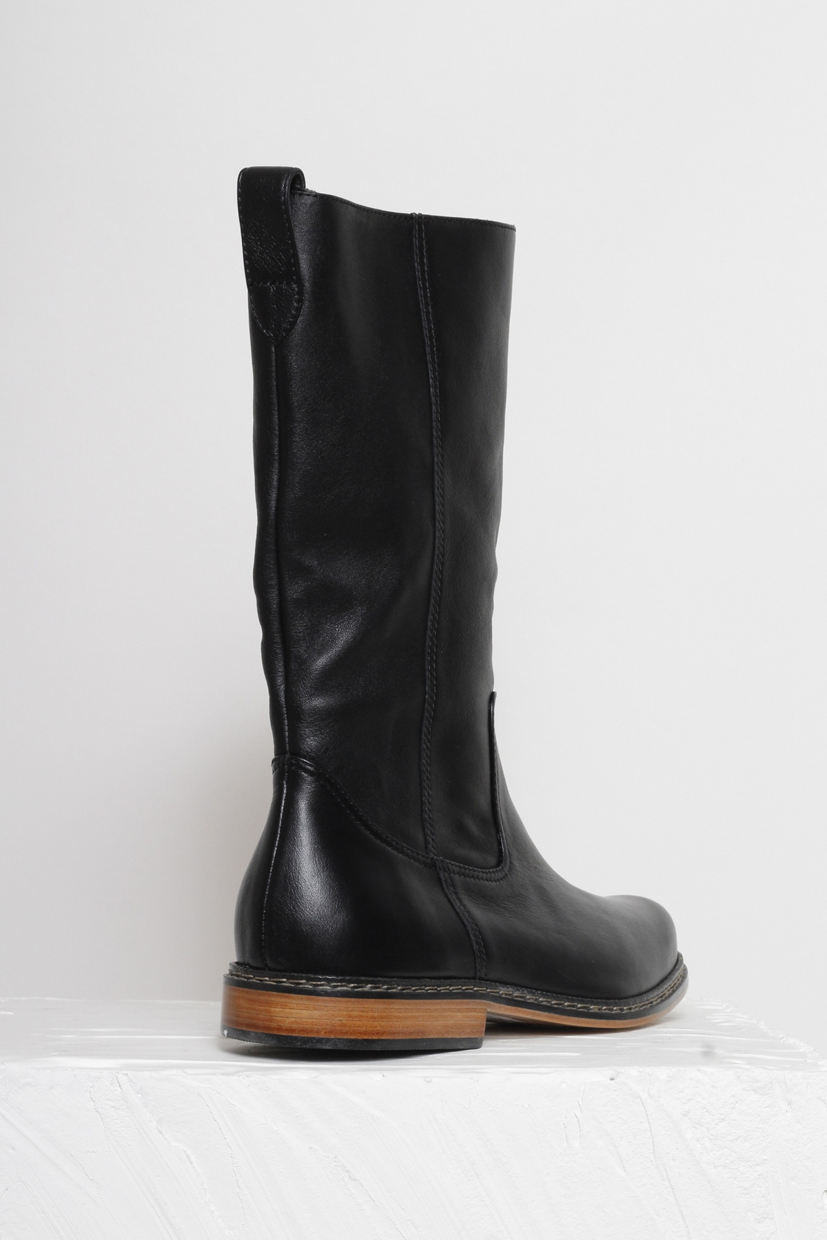 BOTA MEGAN PRETO