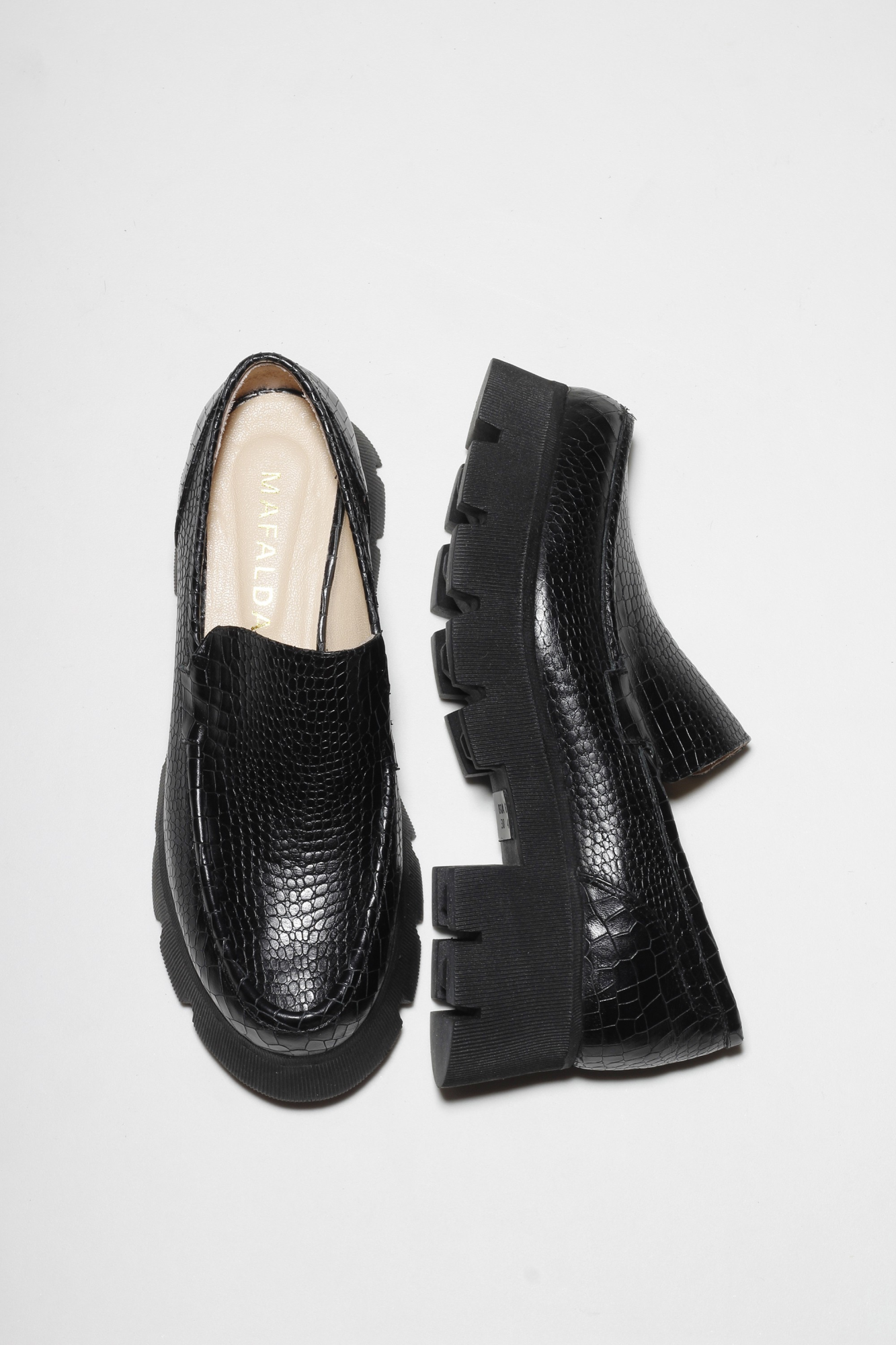 MOCASSIM CAMERON CROCO PRETO