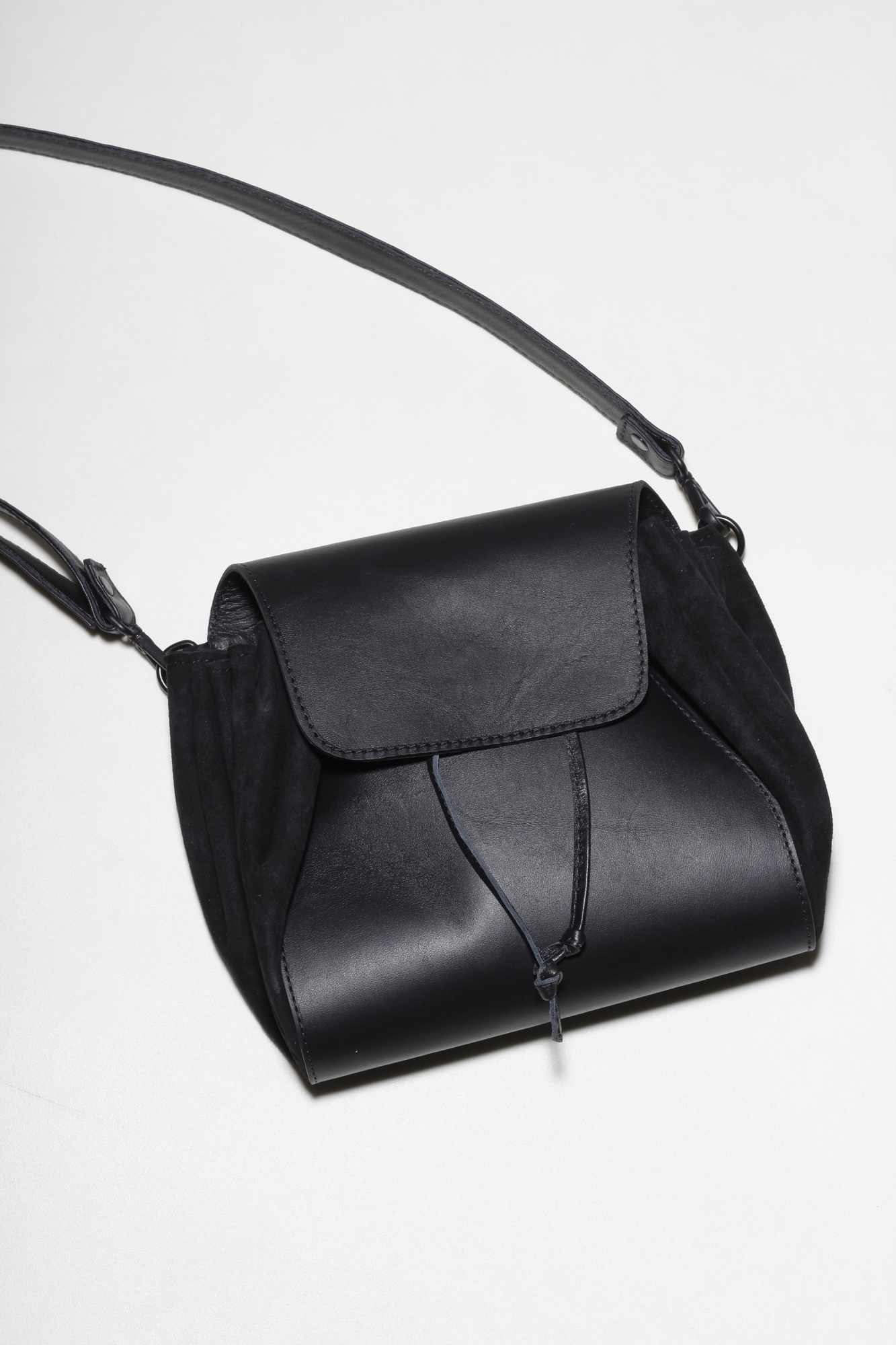 BOLSA MADELEINE PRETA