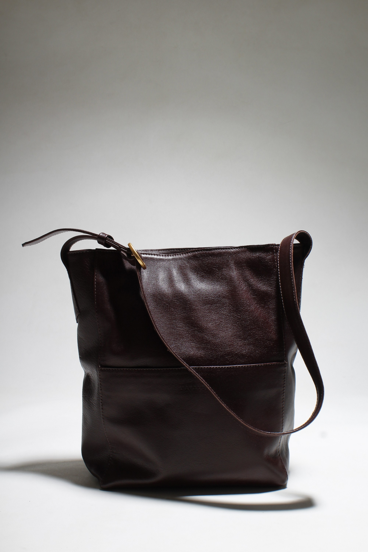 BOLSA LEONORA CAFÉ