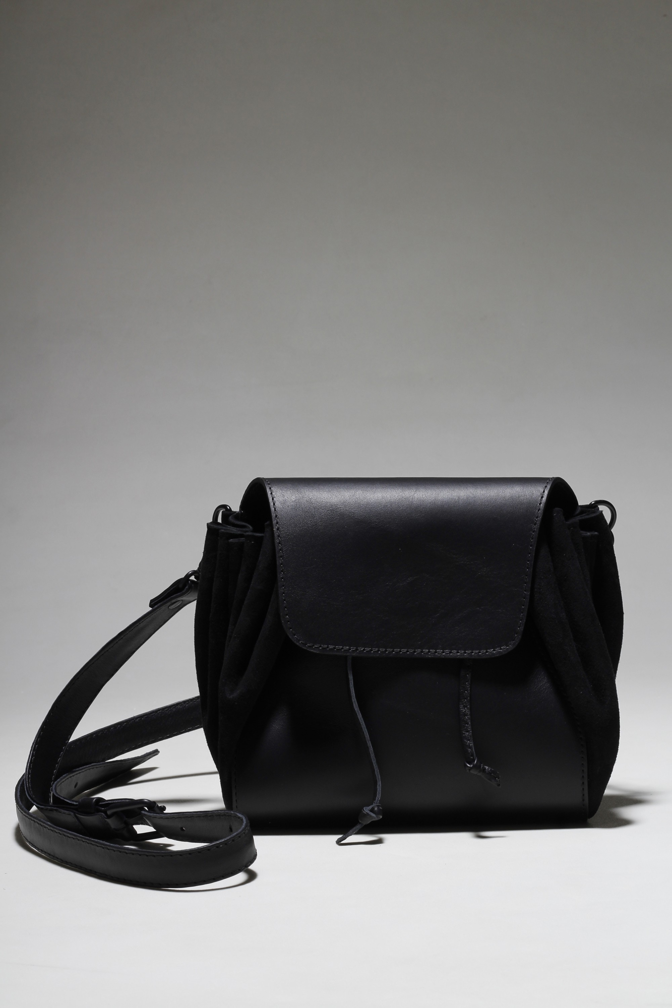 BOLSA MADELEINE PRETA