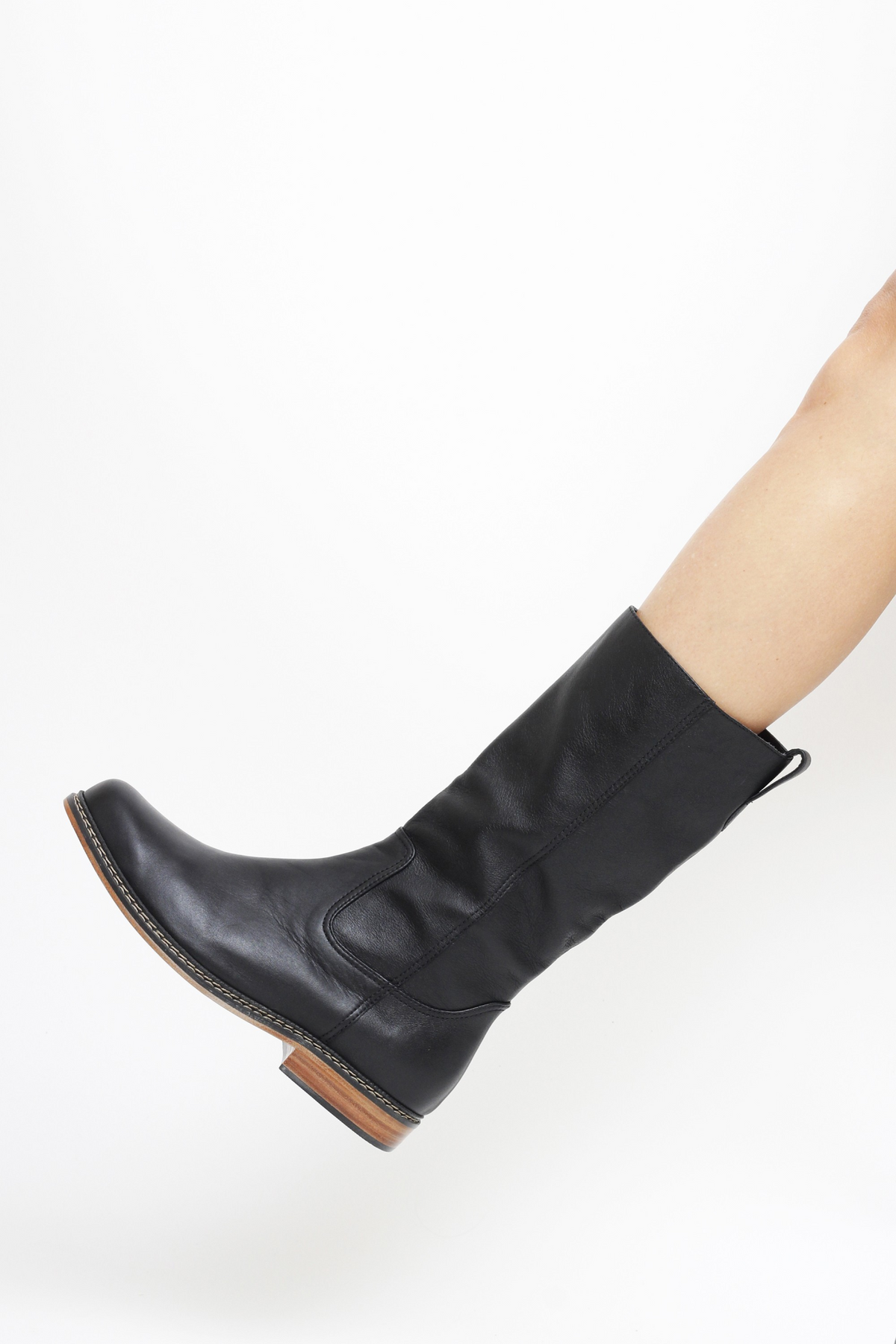 BOTA MEGAN PRETO