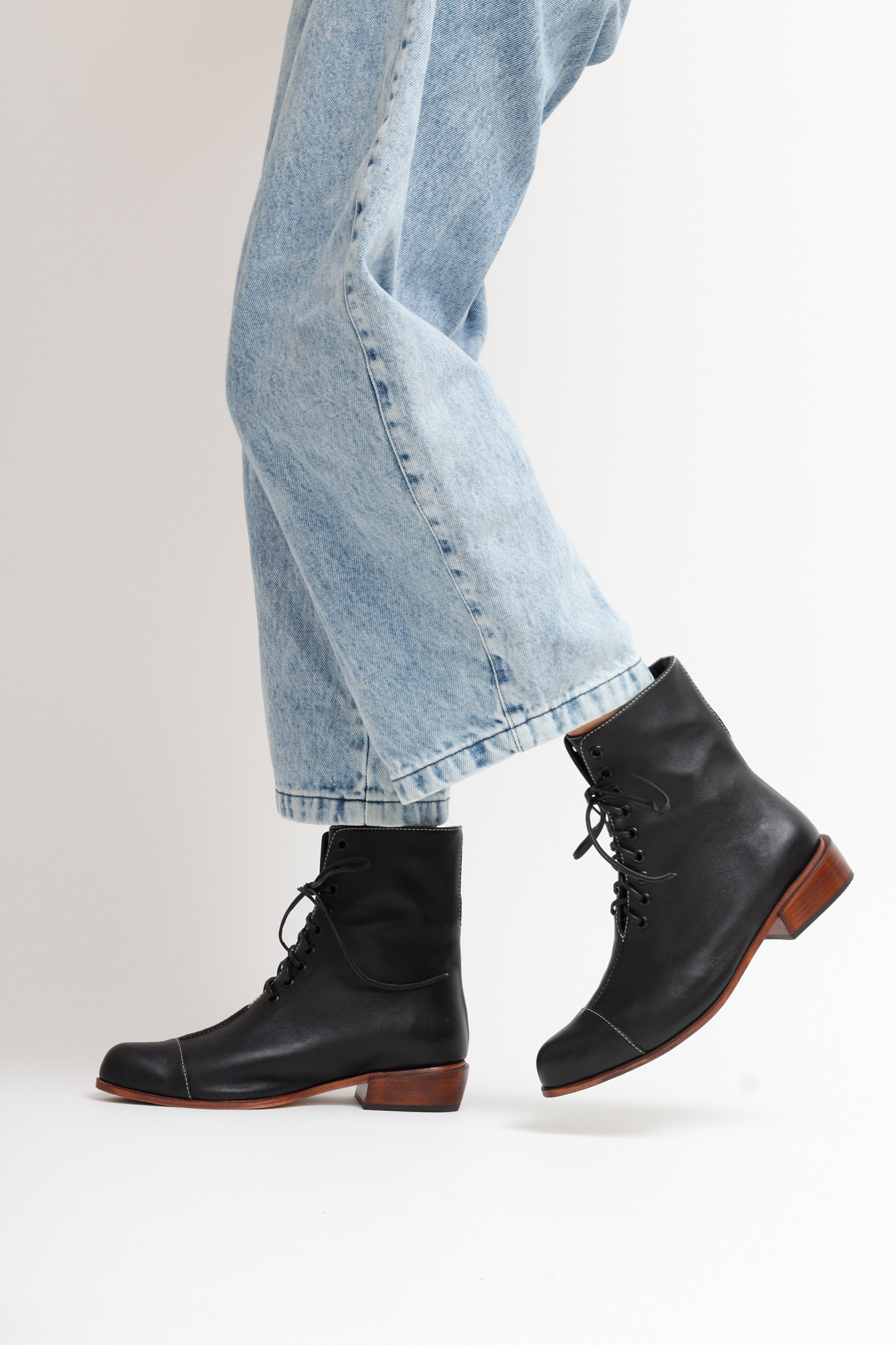 BOTA AMELIE PRETO