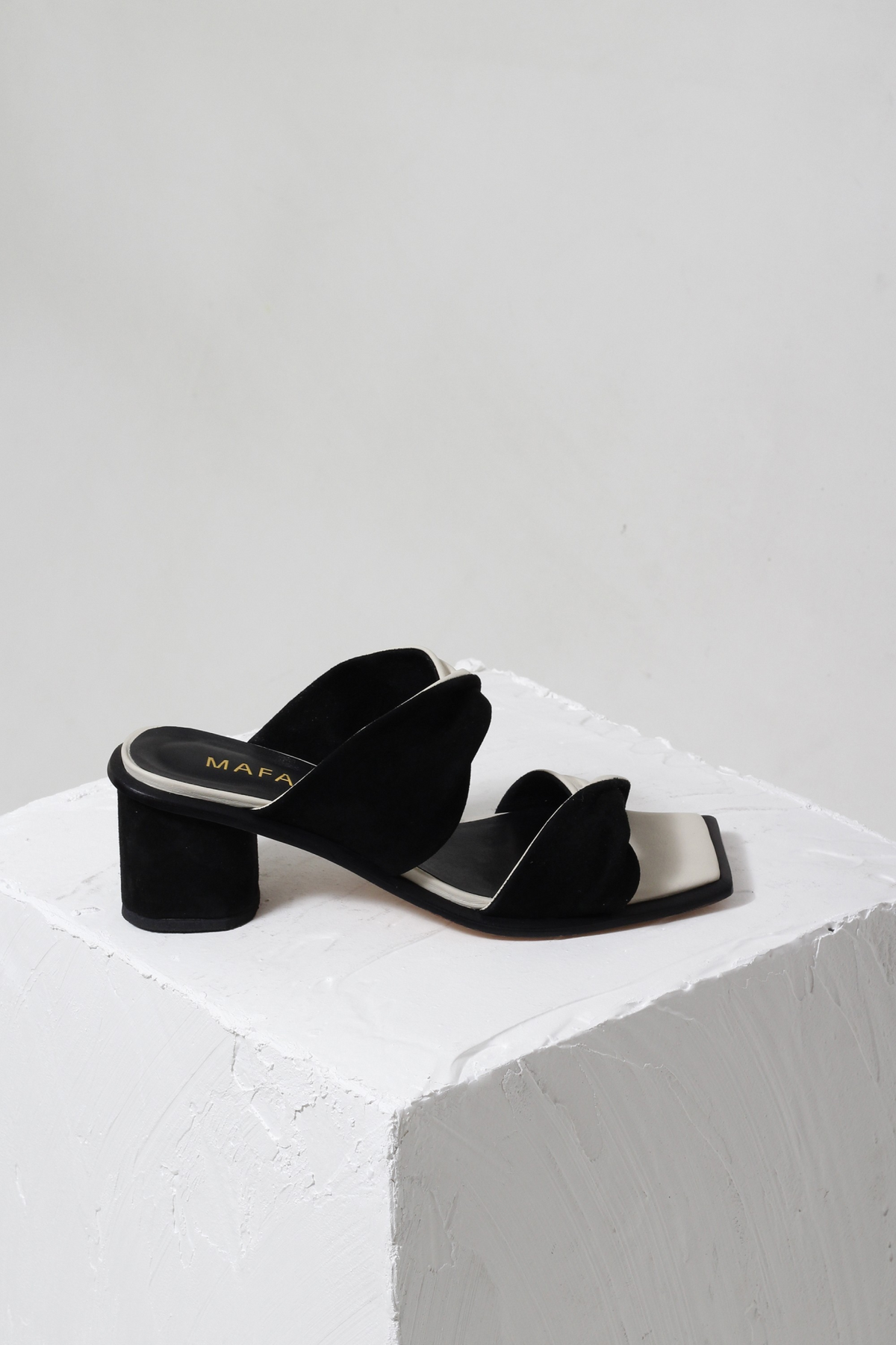 SAPATO TINA  BONE