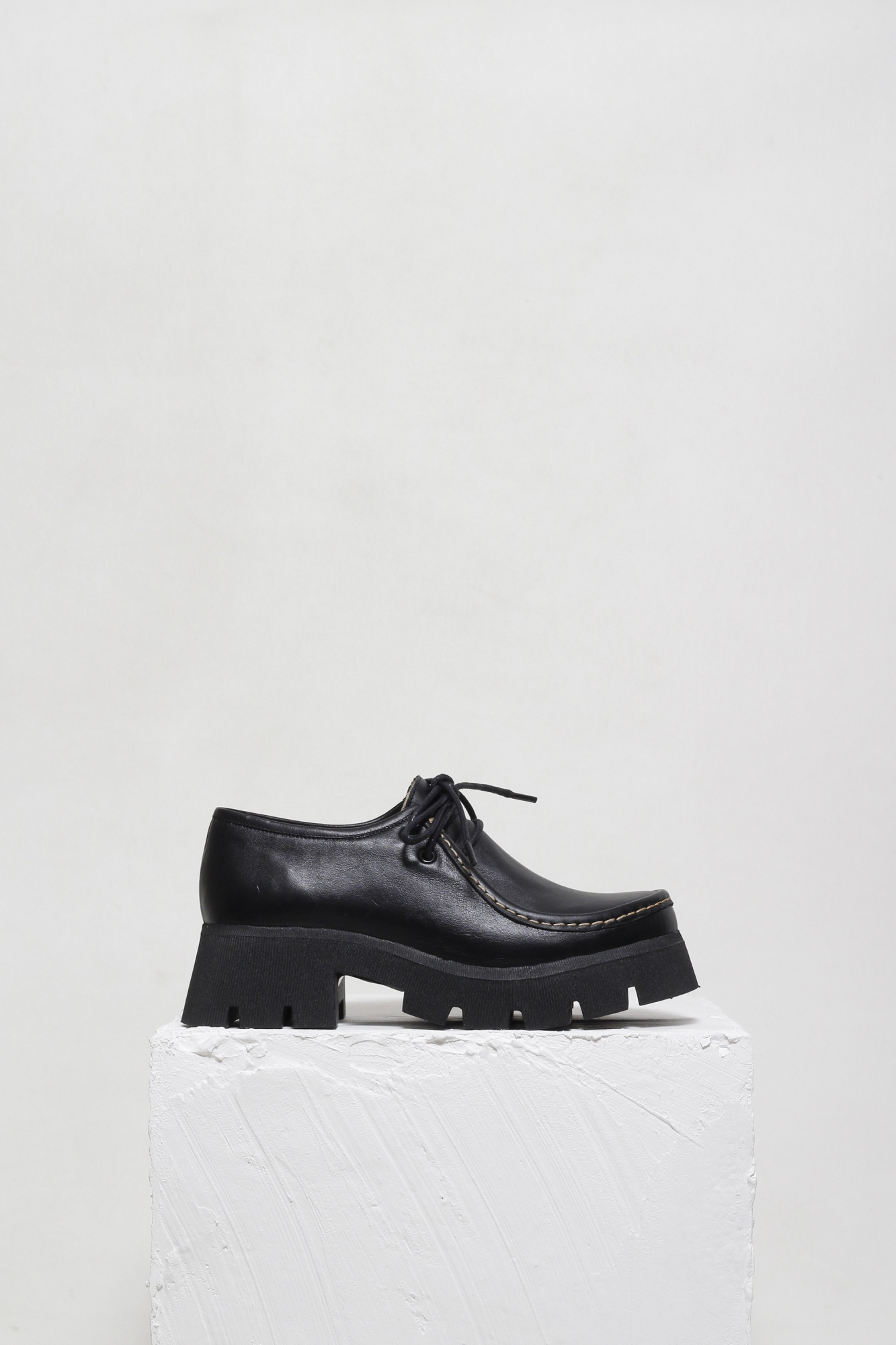 LOAFER WALLABEE NAOMI PRETO