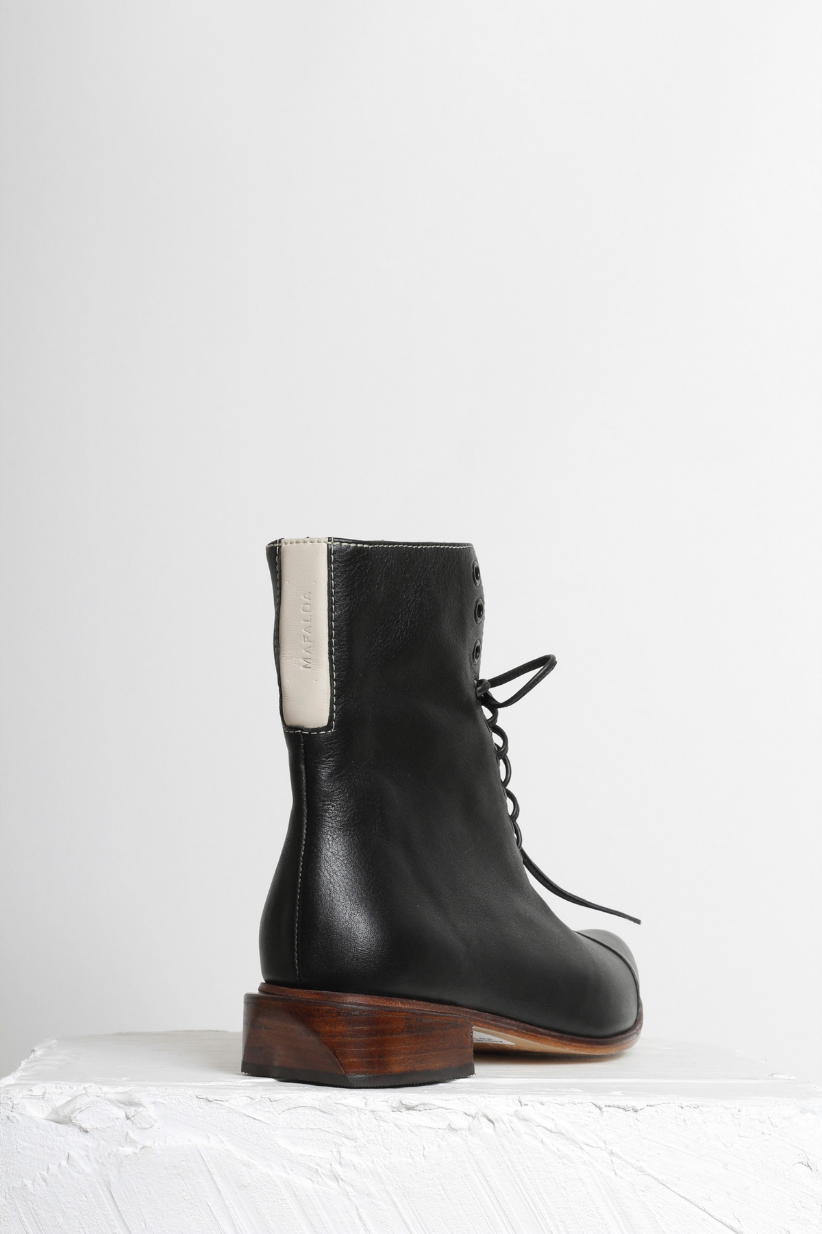 BOTA AMELIE PRETO