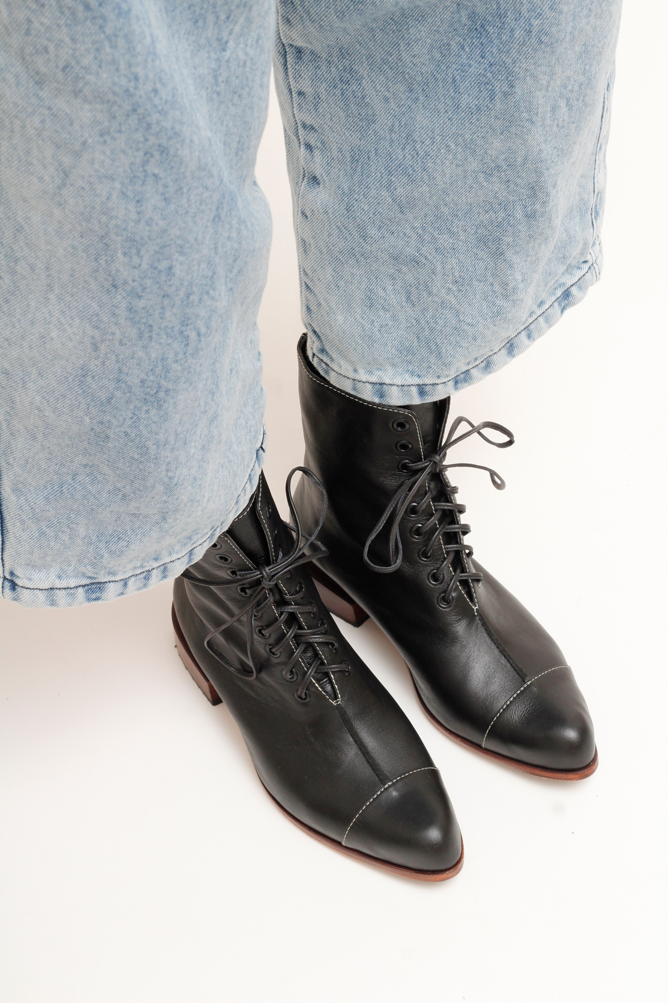 BOTA AMELIE PRETO