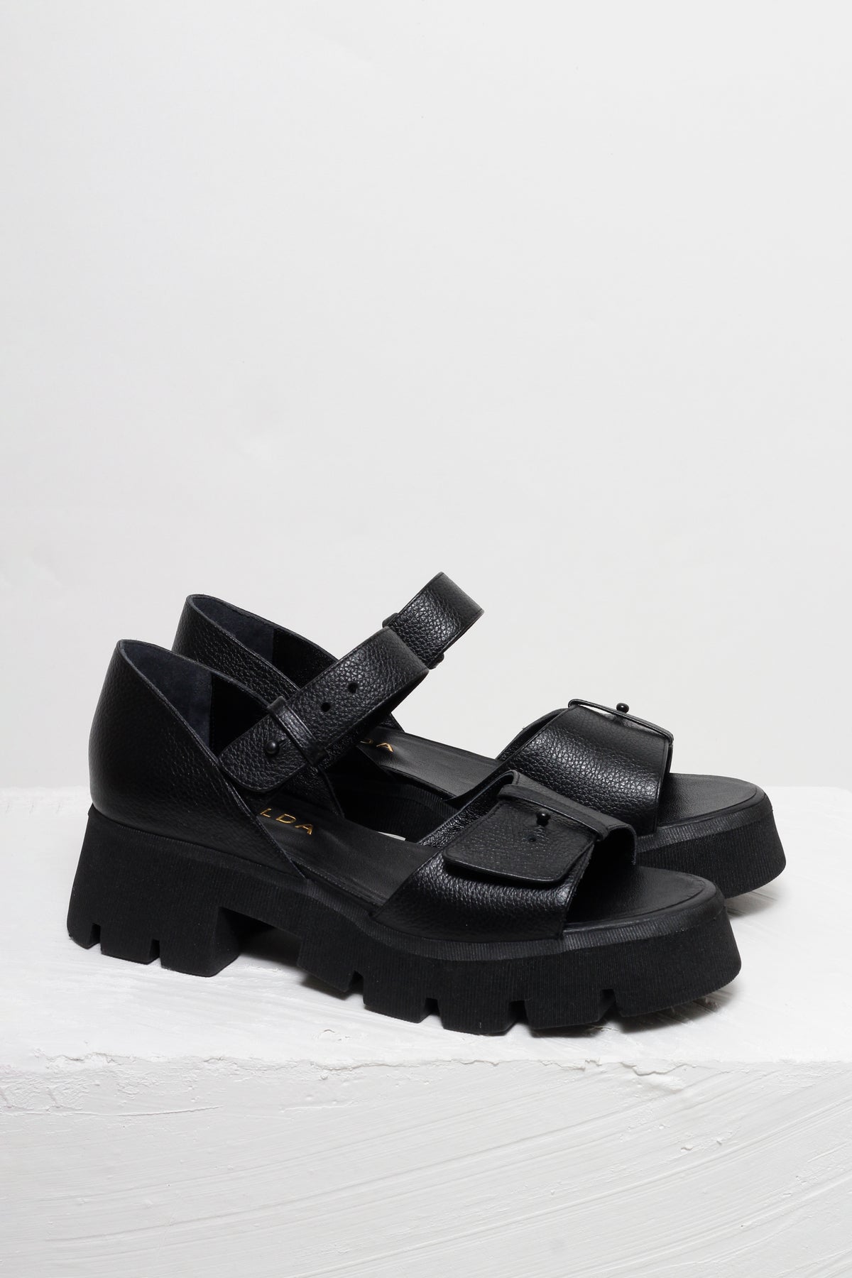 SANDÁLIA JACKIE FLOATER PRETO