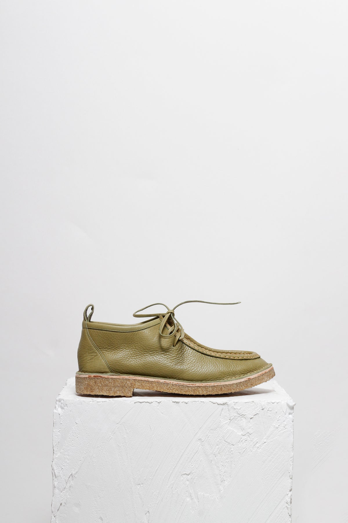 BOTA WALLABEE LUA OLIO