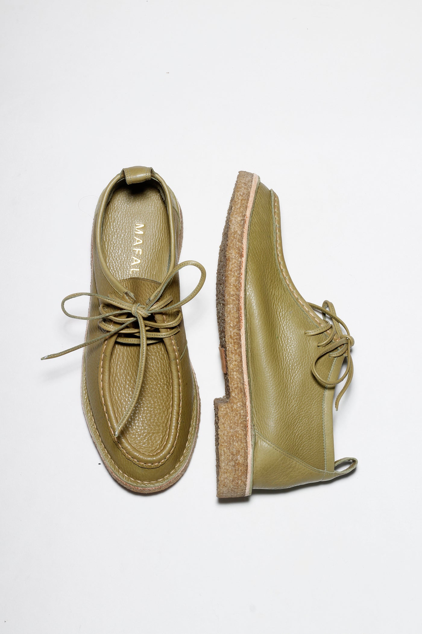 BOTA WALLABEE LUA OLIO