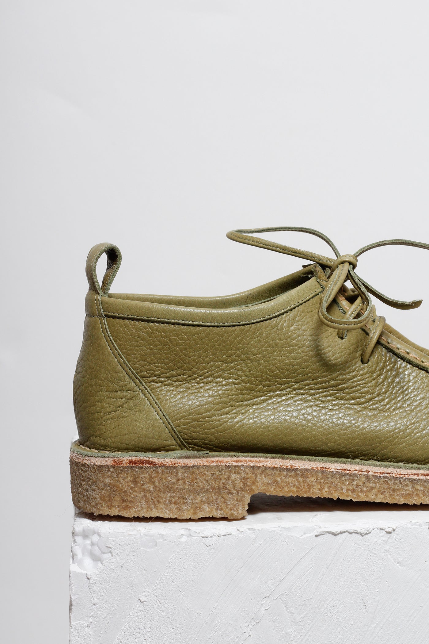 BOTA WALLABEE LUA OLIO