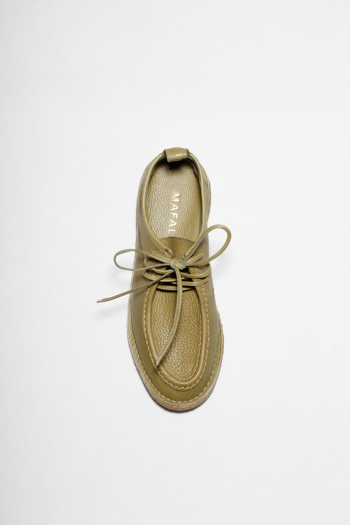 BOTA WALLABEE LUA OLIO