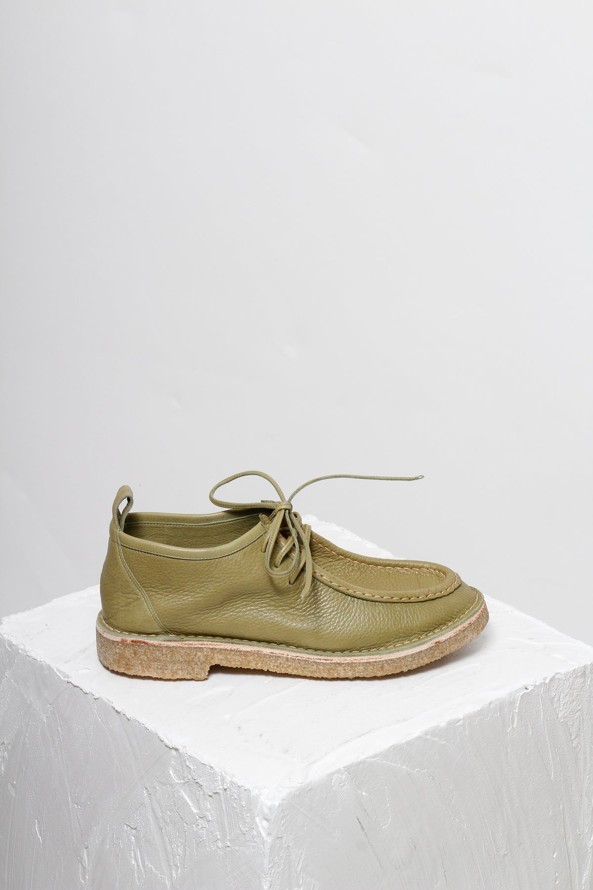 BOTA WALLABEE LUA OLIO